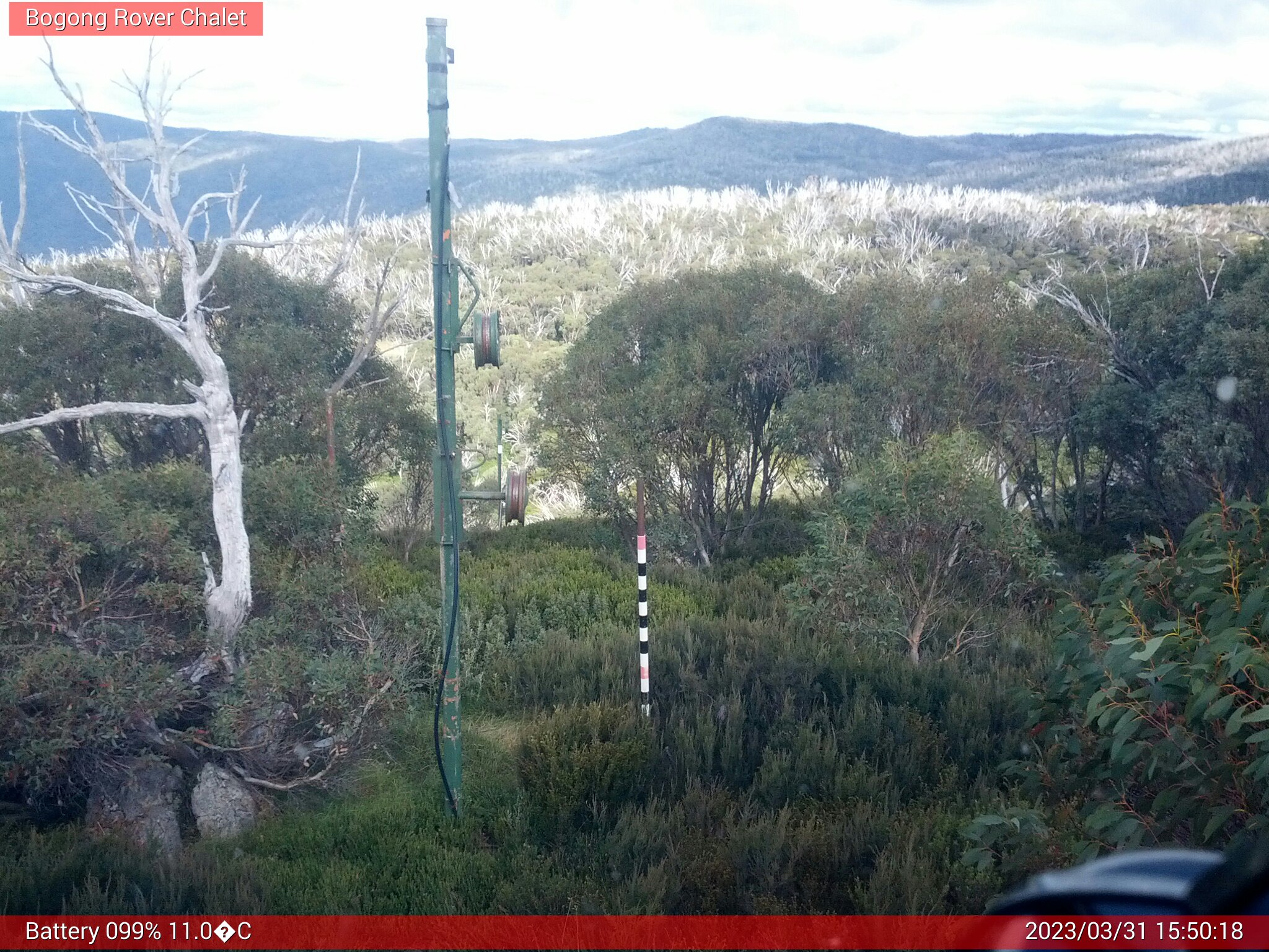 Bogong Web Cam 3:50pm Friday 31st of March 2023