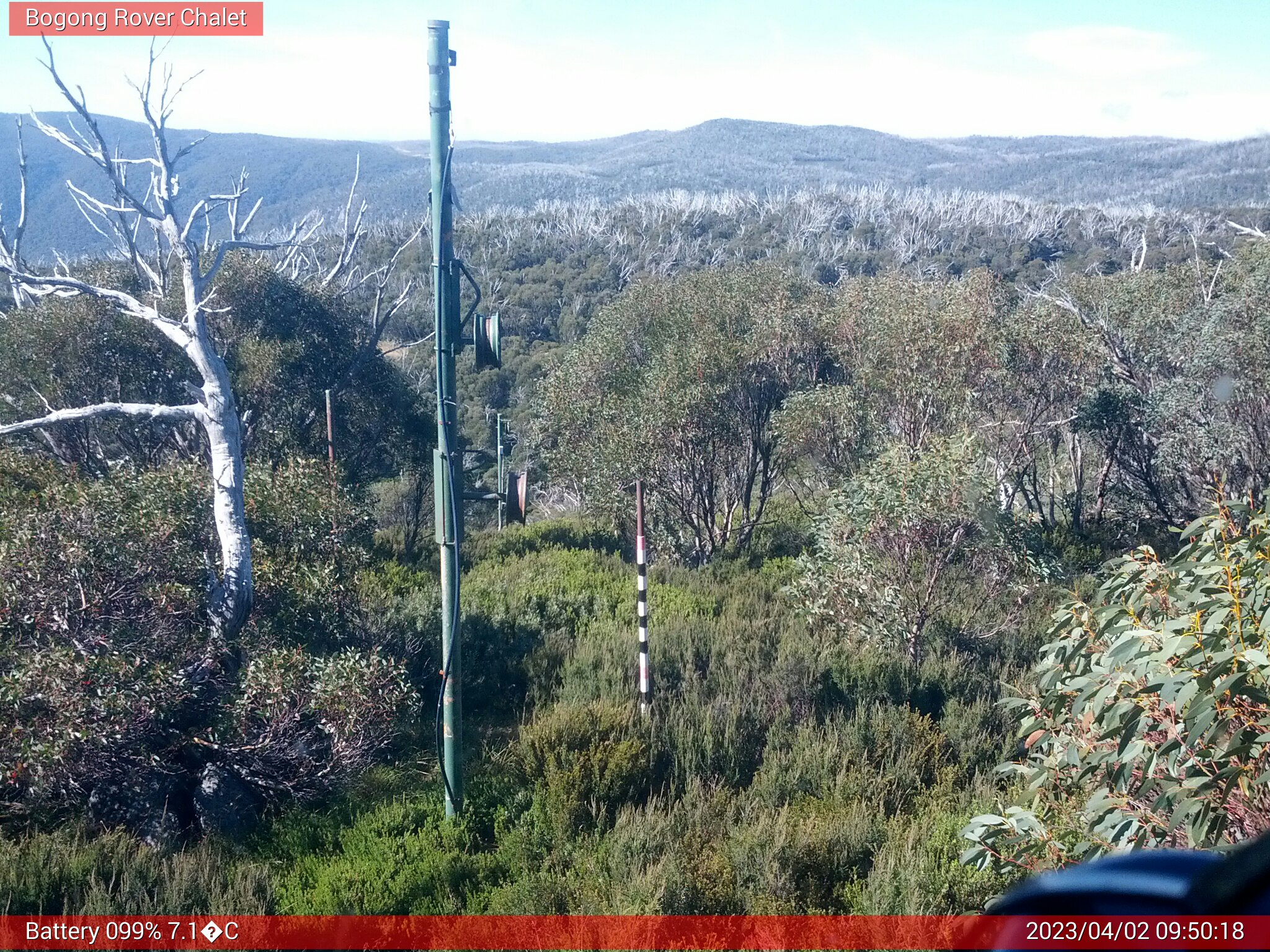 Bogong Web Cam 9:50am Sunday 2nd of April 2023