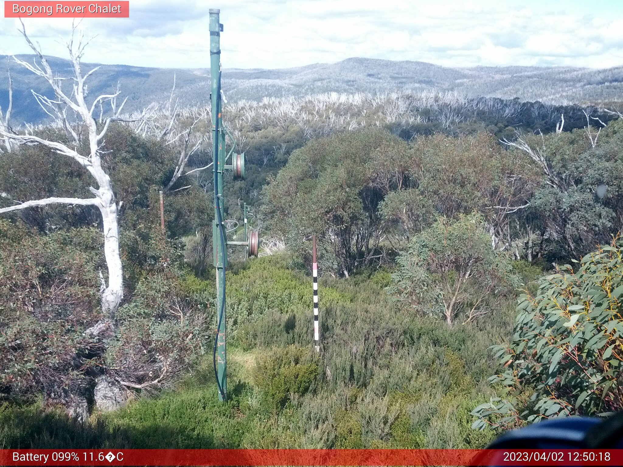 Bogong Web Cam 12:50pm Sunday 2nd of April 2023