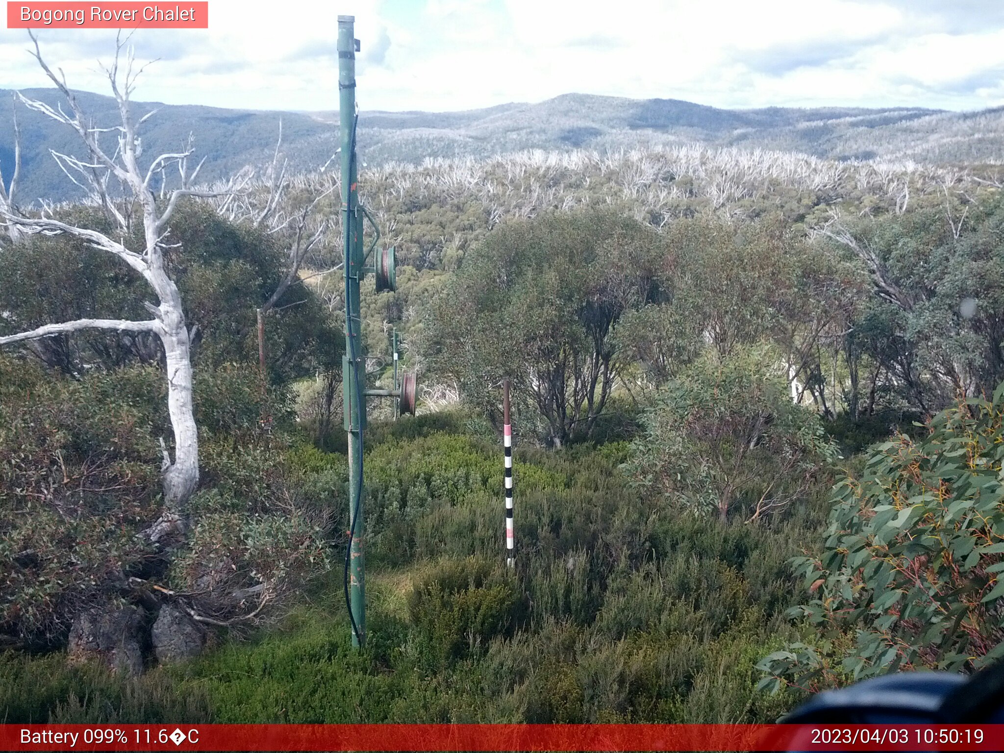 Bogong Web Cam 10:50am Monday 3rd of April 2023