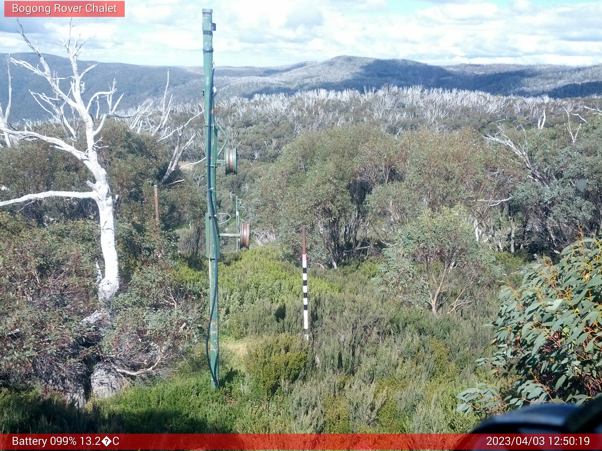 Bogong Web Cam 12:50pm Monday 3rd of April 2023