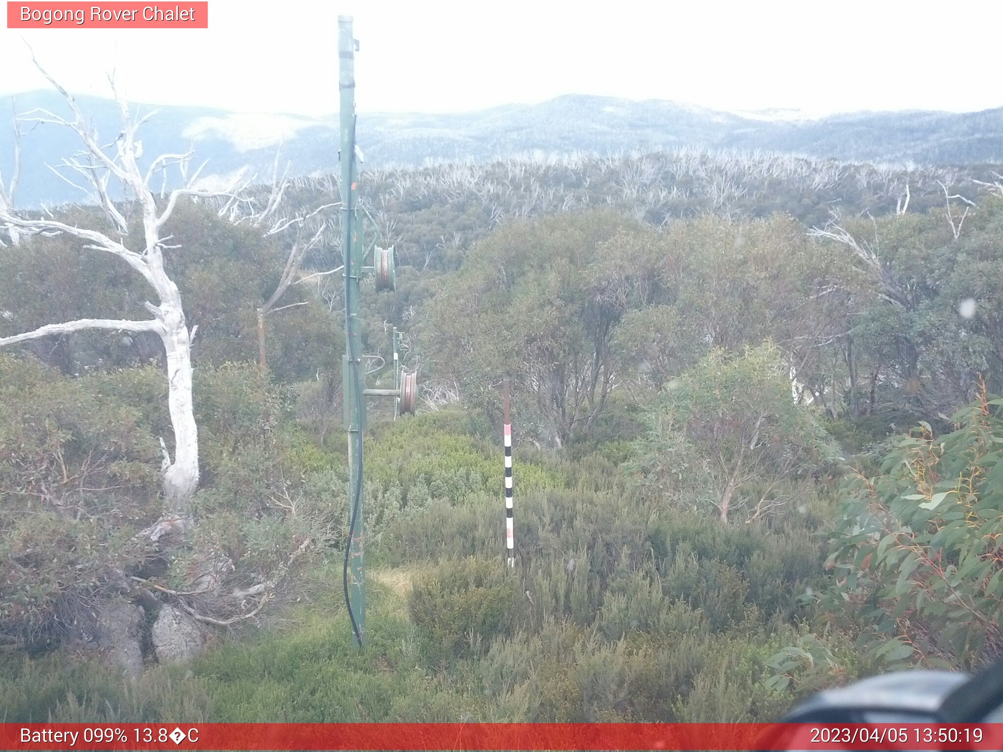 Bogong Web Cam 1:50pm Wednesday 5th of April 2023