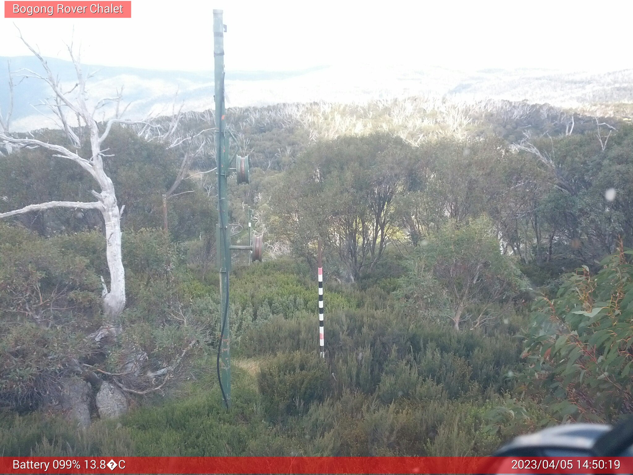 Bogong Web Cam 2:50pm Wednesday 5th of April 2023