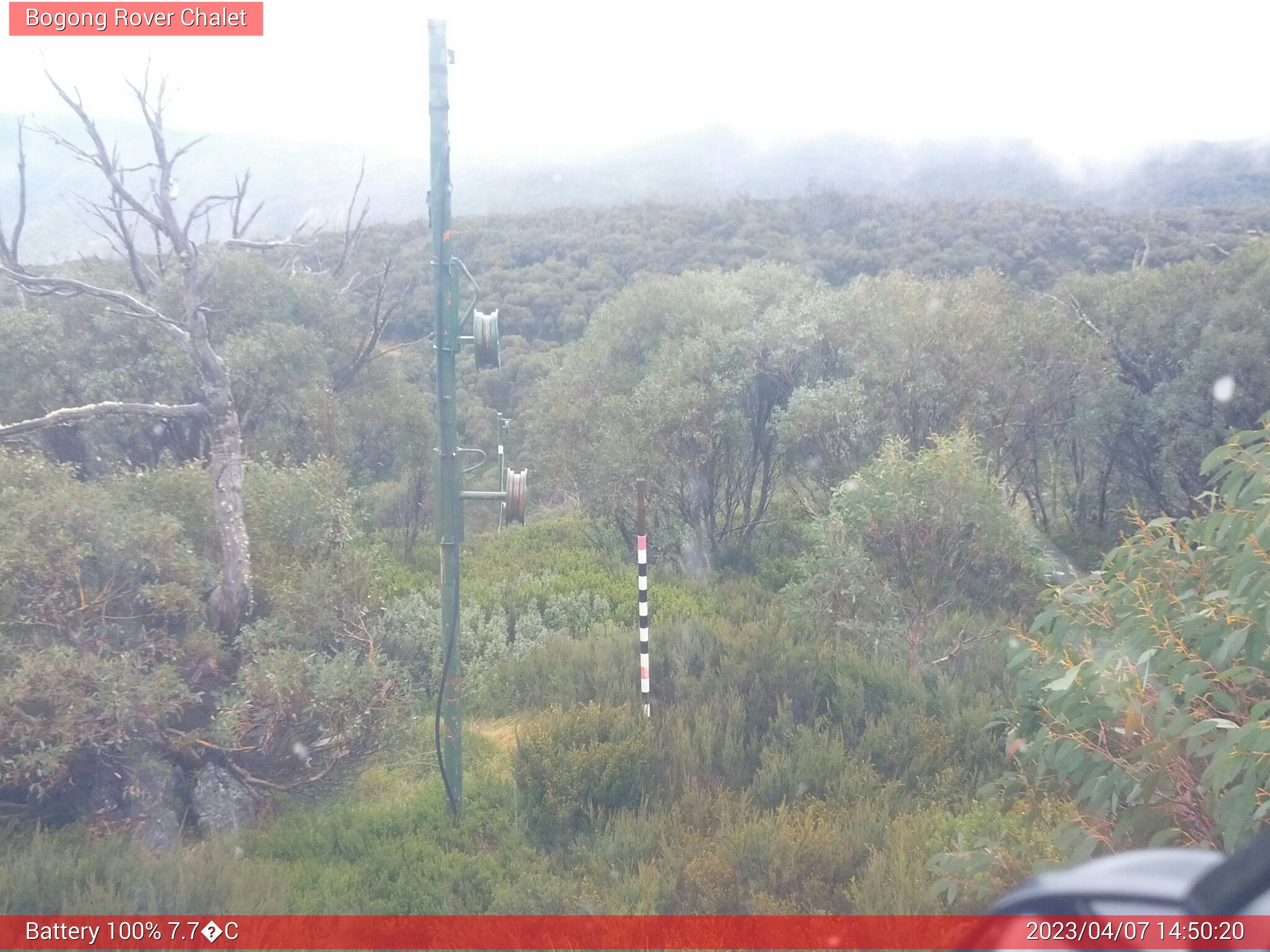 Bogong Web Cam 2:50pm Friday 7th of April 2023