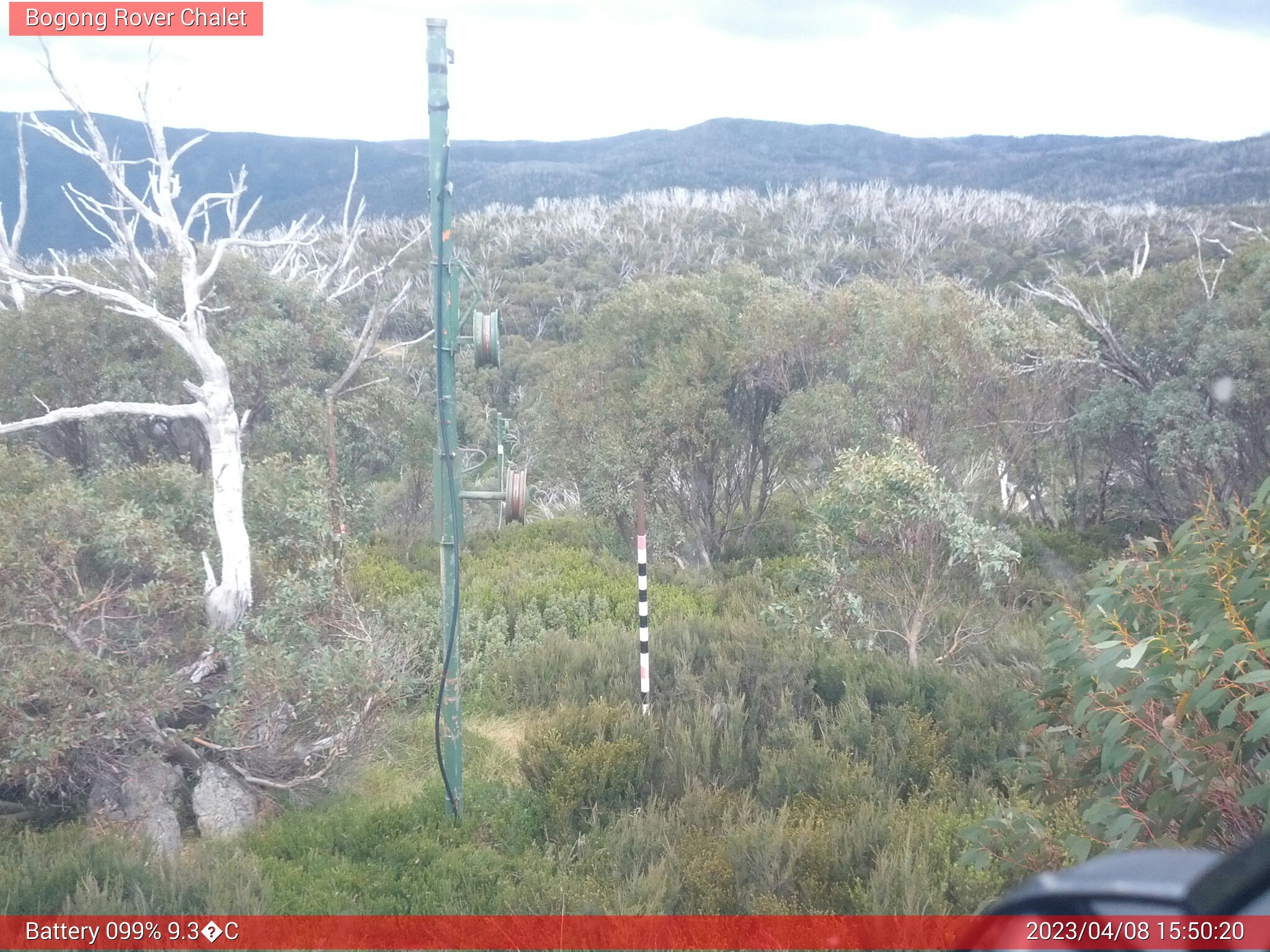 Bogong Web Cam 3:50pm Saturday 8th of April 2023