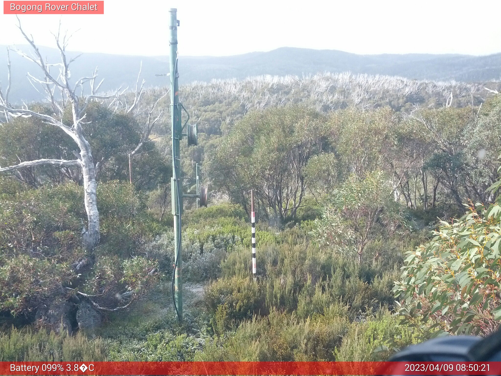 Bogong Web Cam 8:50am Sunday 9th of April 2023