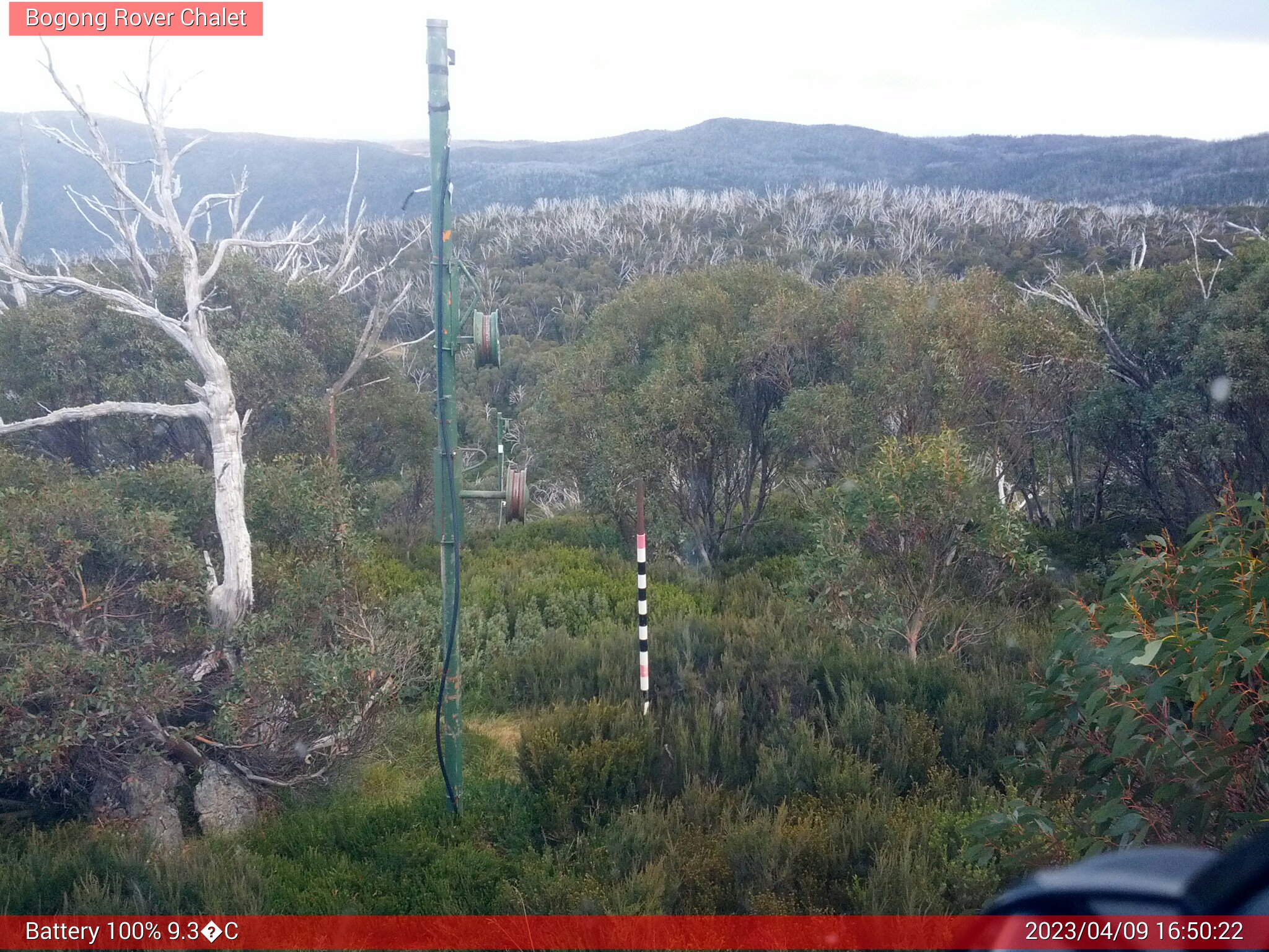 Bogong Web Cam 4:50pm Sunday 9th of April 2023