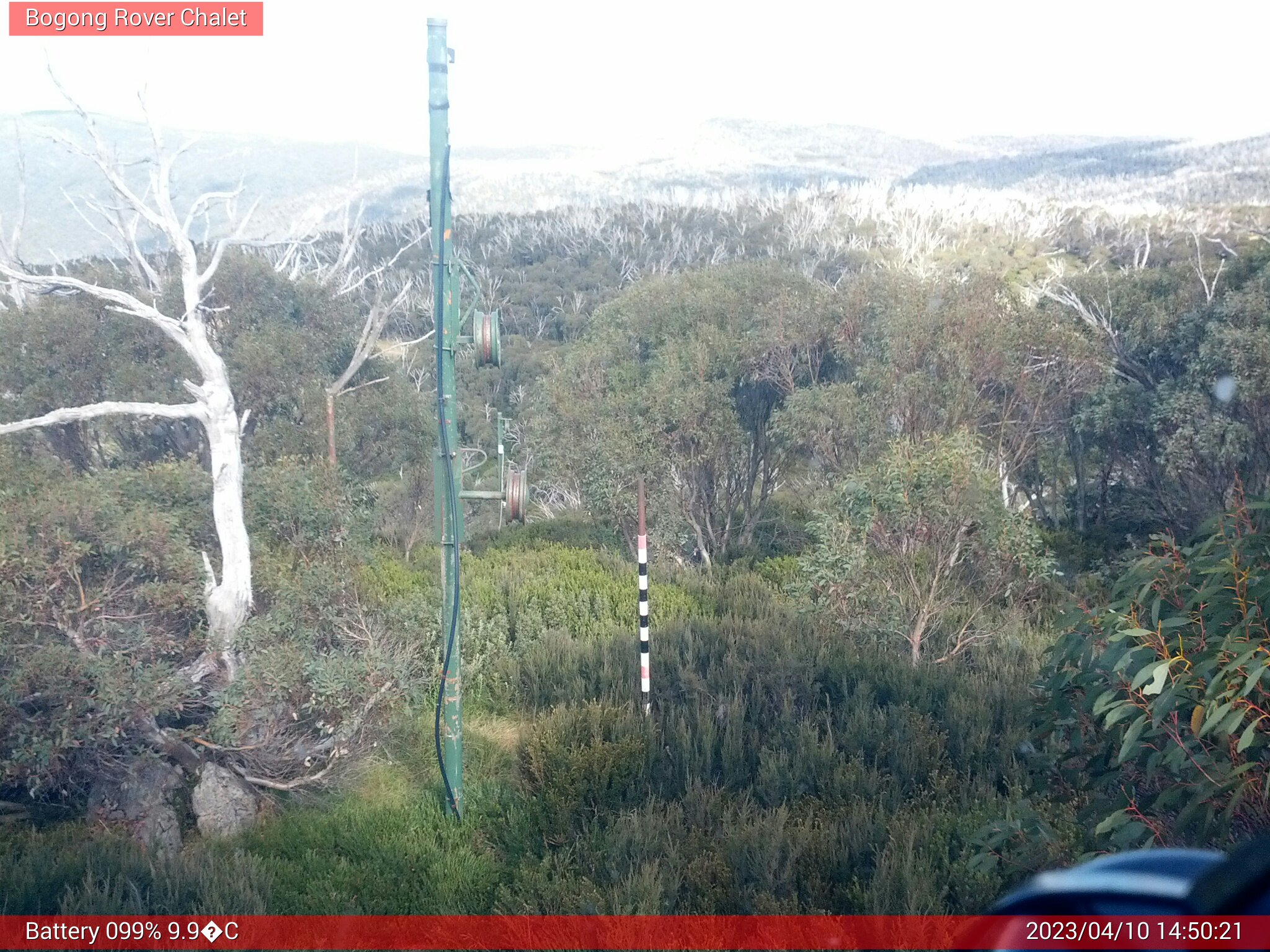 Bogong Web Cam 2:50pm Monday 10th of April 2023