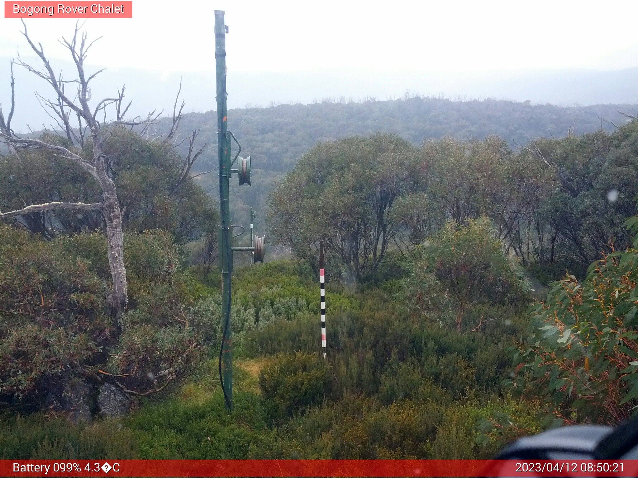 Bogong Web Cam 8:50am Wednesday 12th of April 2023