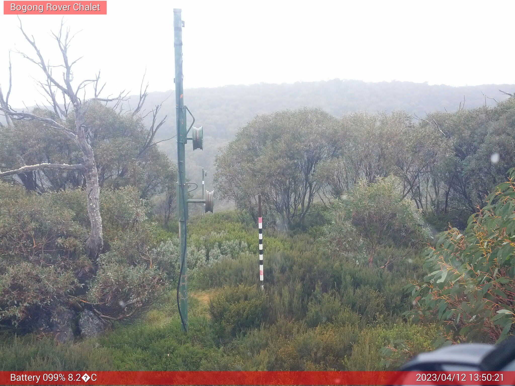 Bogong Web Cam 1:50pm Wednesday 12th of April 2023