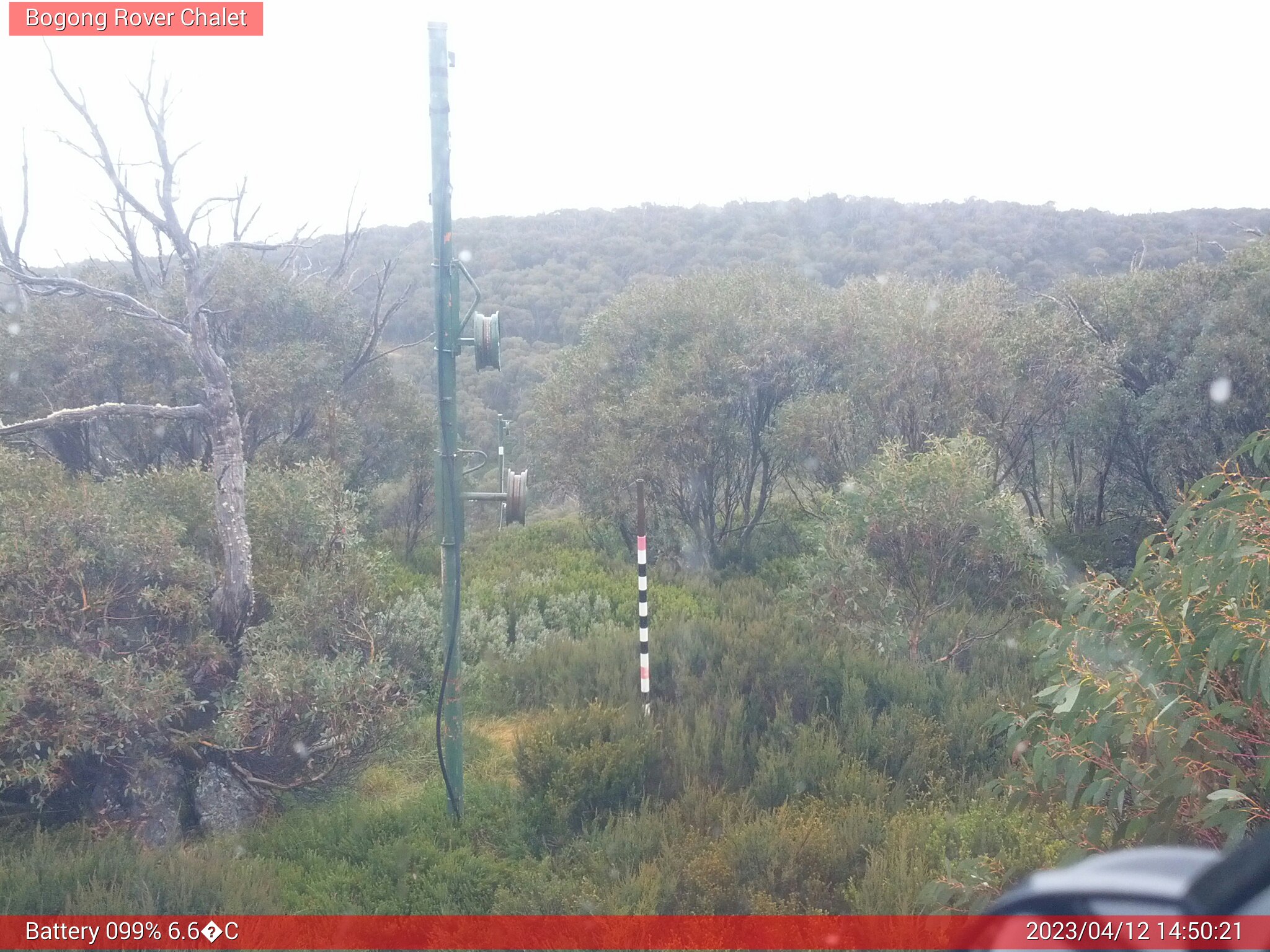 Bogong Web Cam 2:50pm Wednesday 12th of April 2023