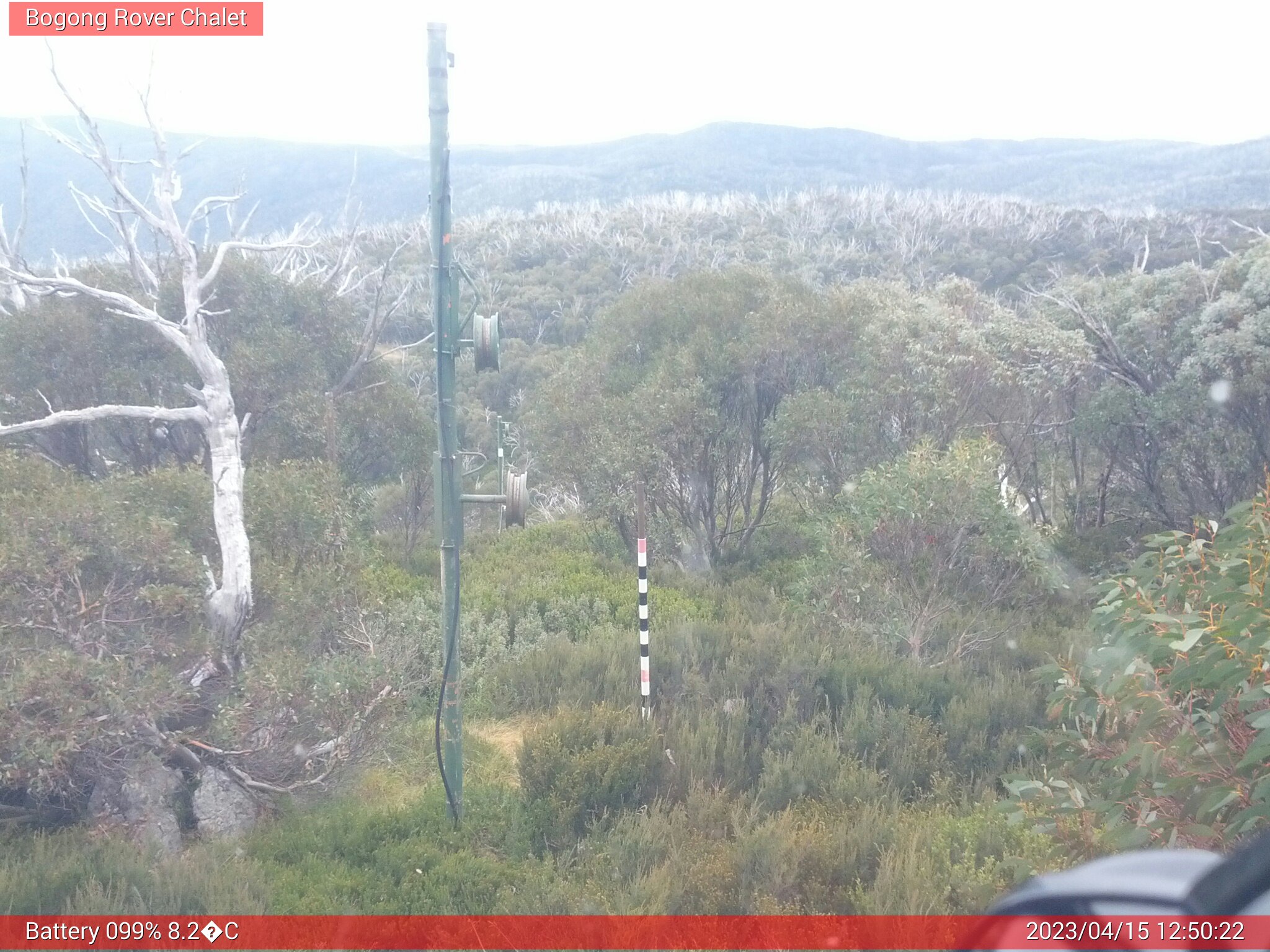 Bogong Web Cam 12:50pm Saturday 15th of April 2023