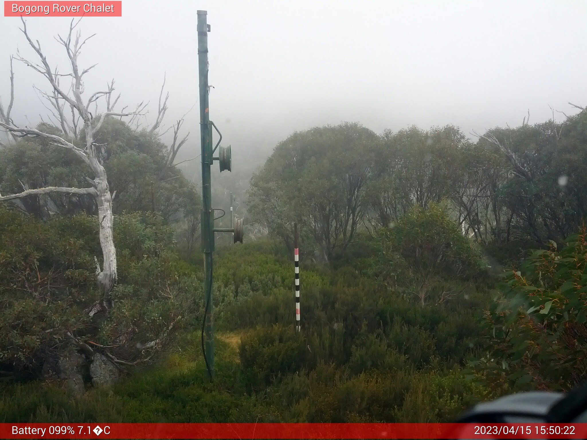 Bogong Web Cam 3:50pm Saturday 15th of April 2023