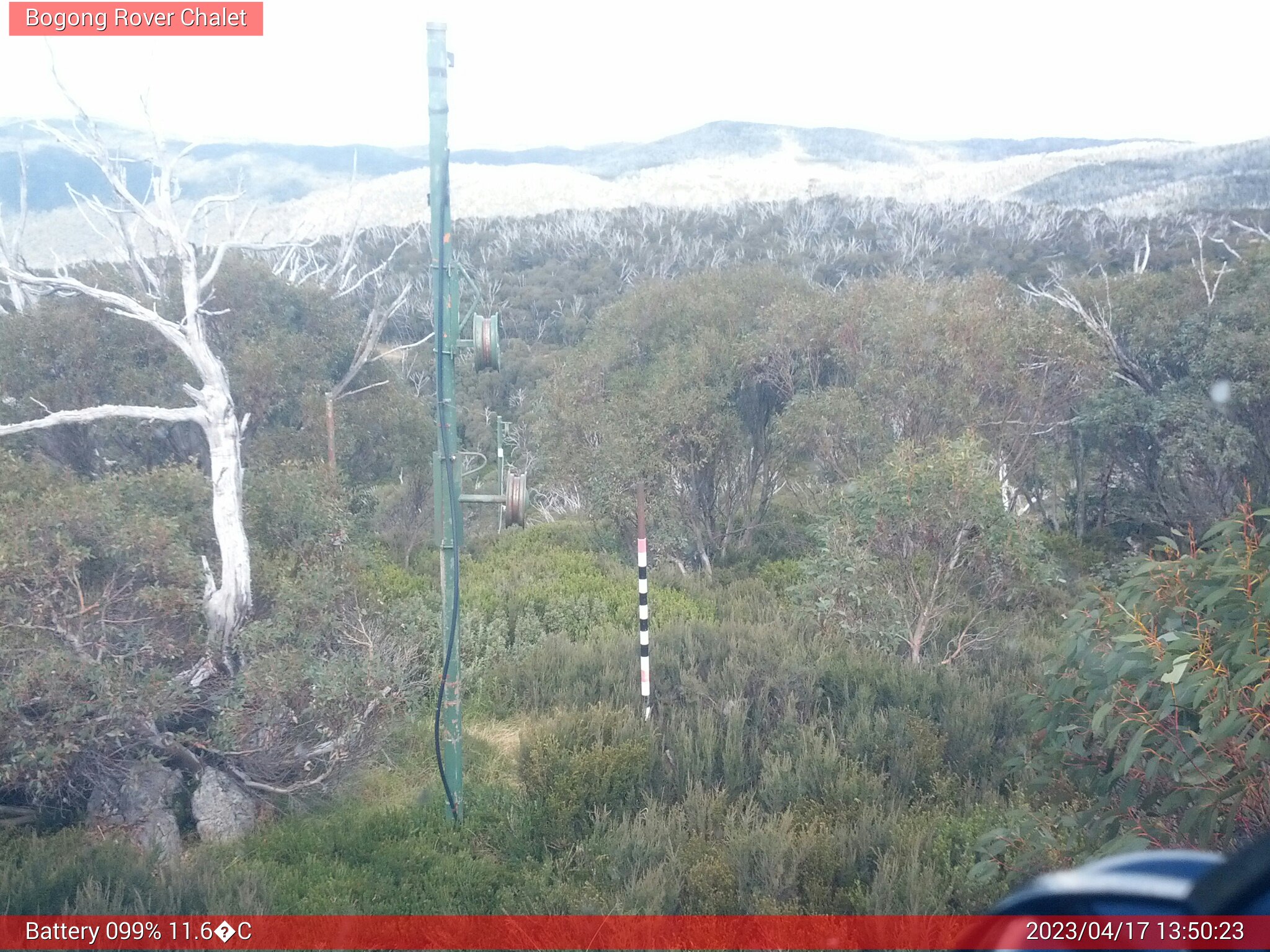 Bogong Web Cam 1:50pm Monday 17th of April 2023