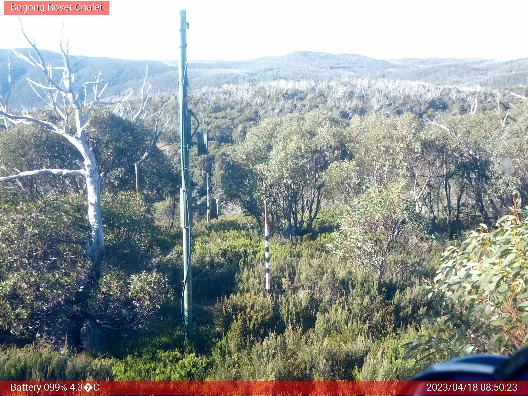 Bogong Web Cam 8:50am Tuesday 18th of April 2023