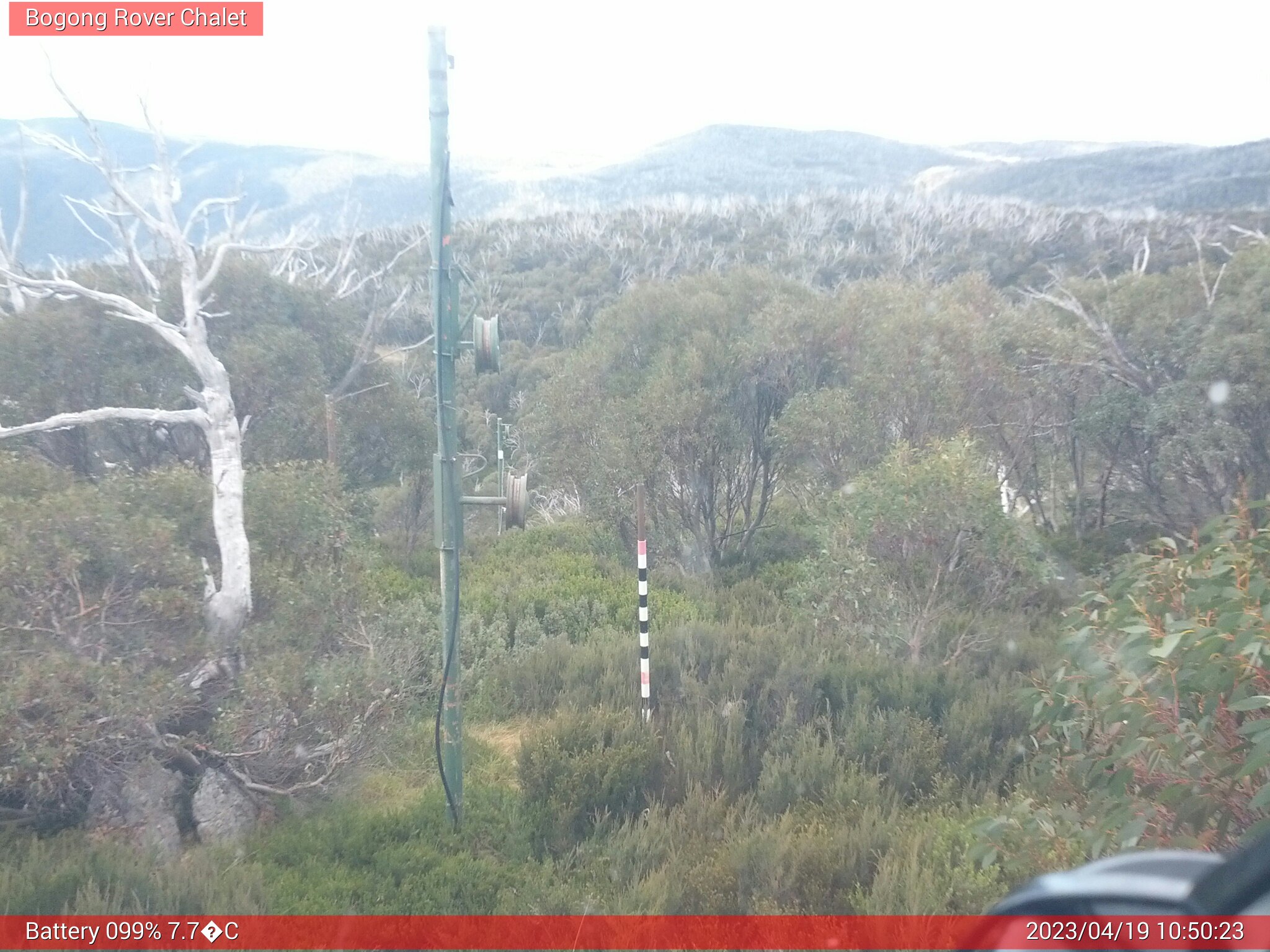 Bogong Web Cam 10:50am Wednesday 19th of April 2023