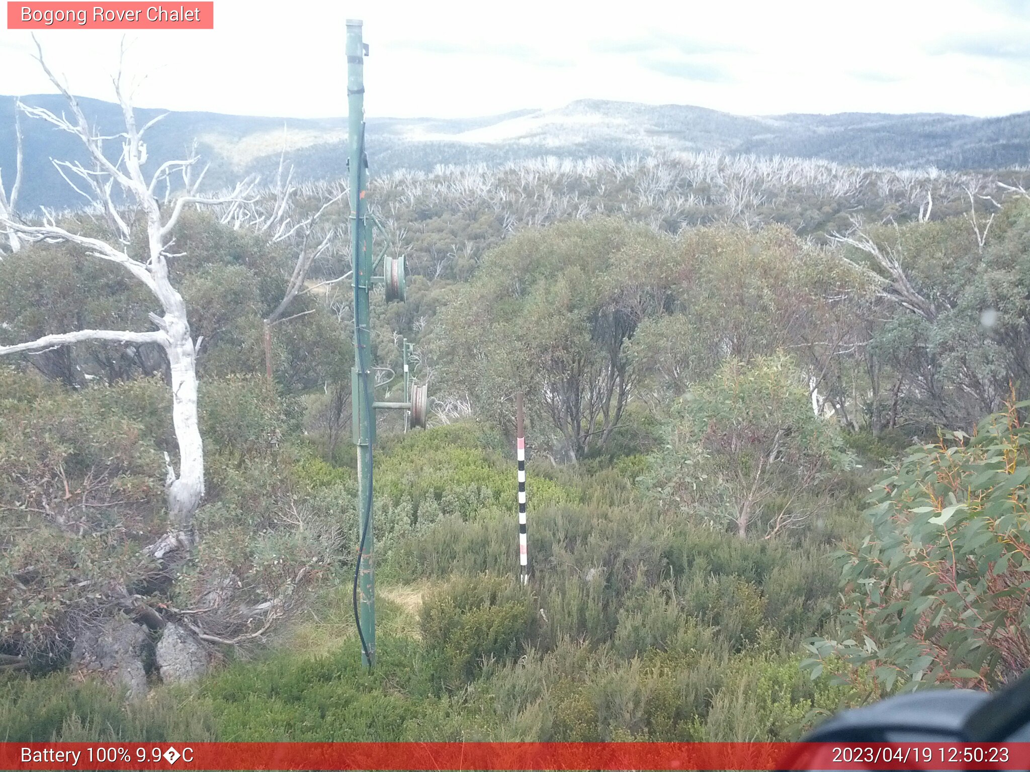 Bogong Web Cam 12:50pm Wednesday 19th of April 2023