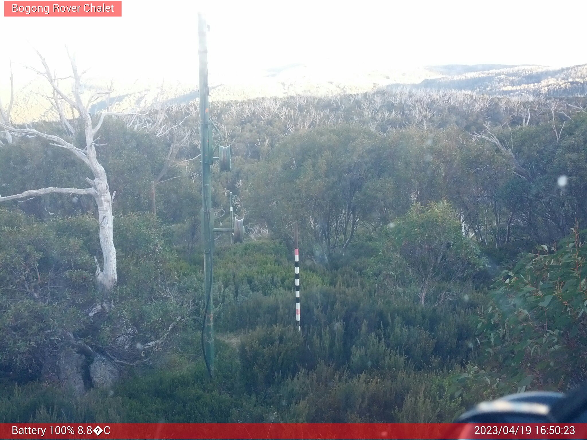 Bogong Web Cam 4:50pm Wednesday 19th of April 2023