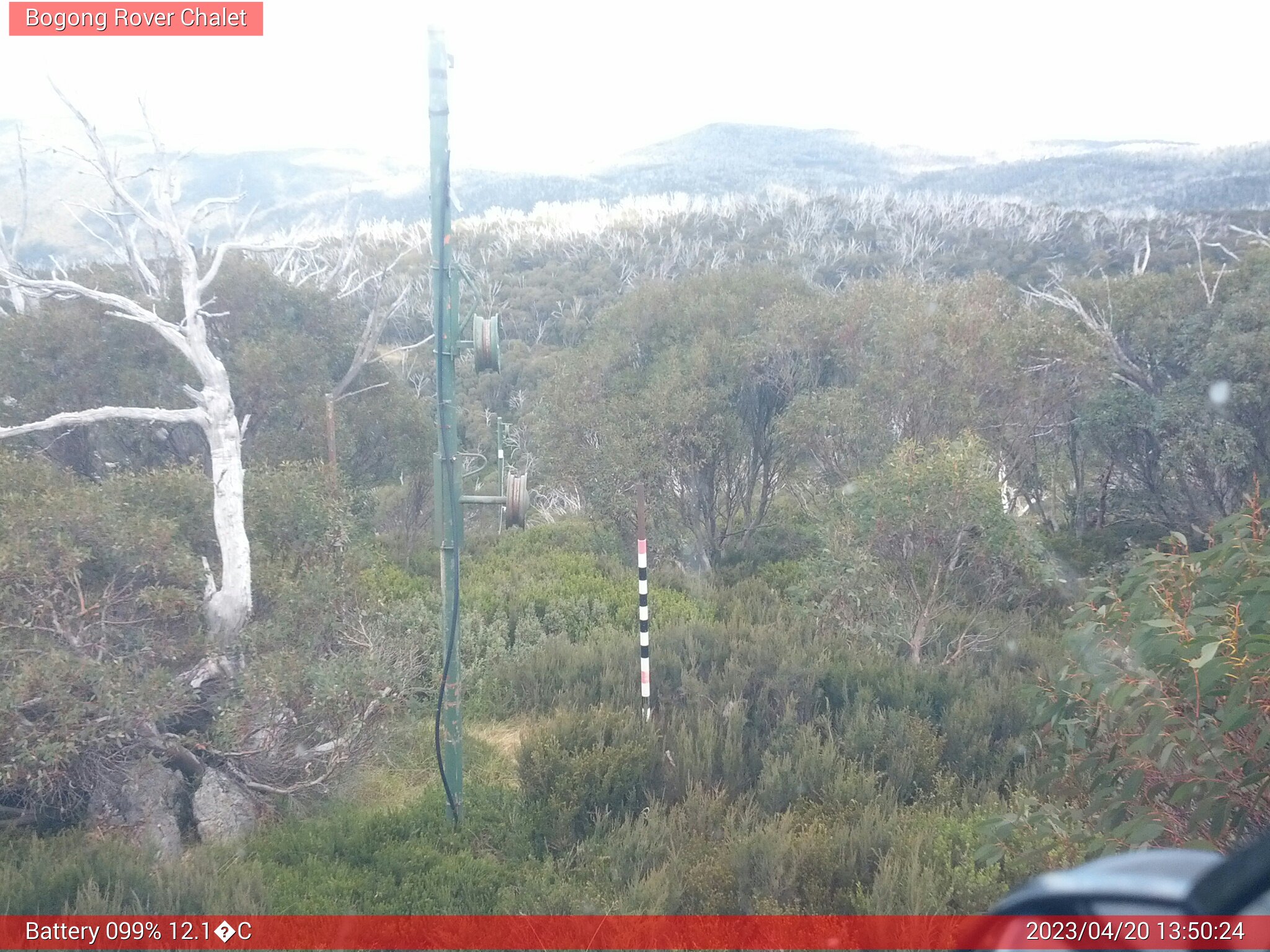 Bogong Web Cam 1:50pm Thursday 20th of April 2023