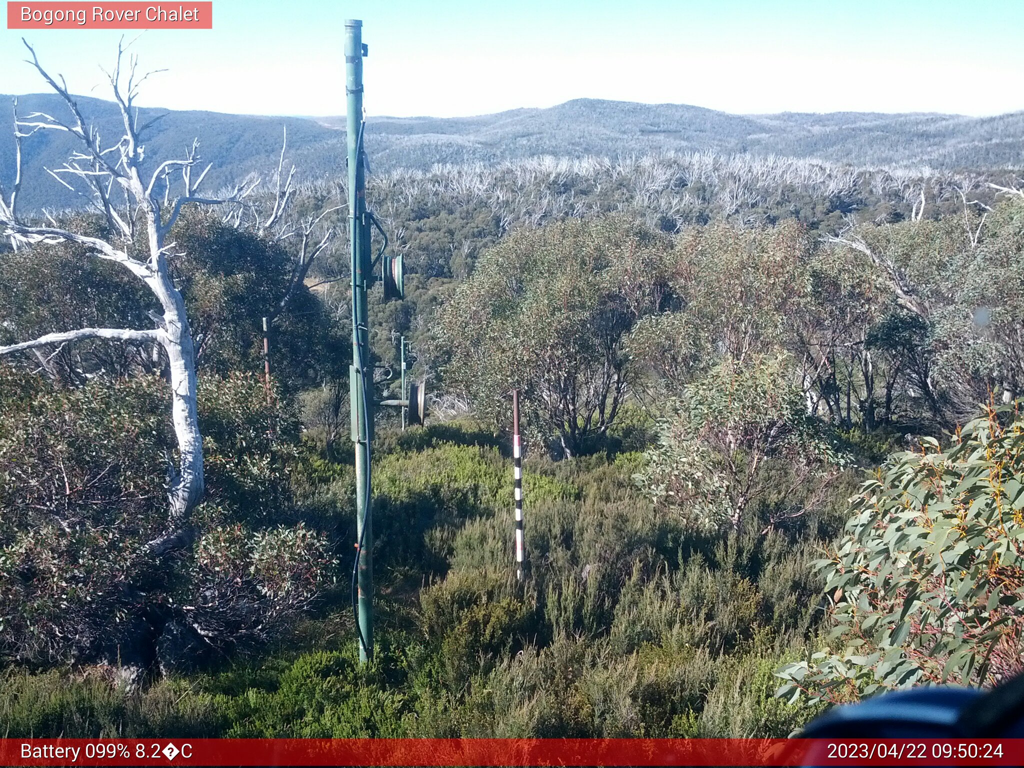 Bogong Web Cam 9:50am Saturday 22nd of April 2023