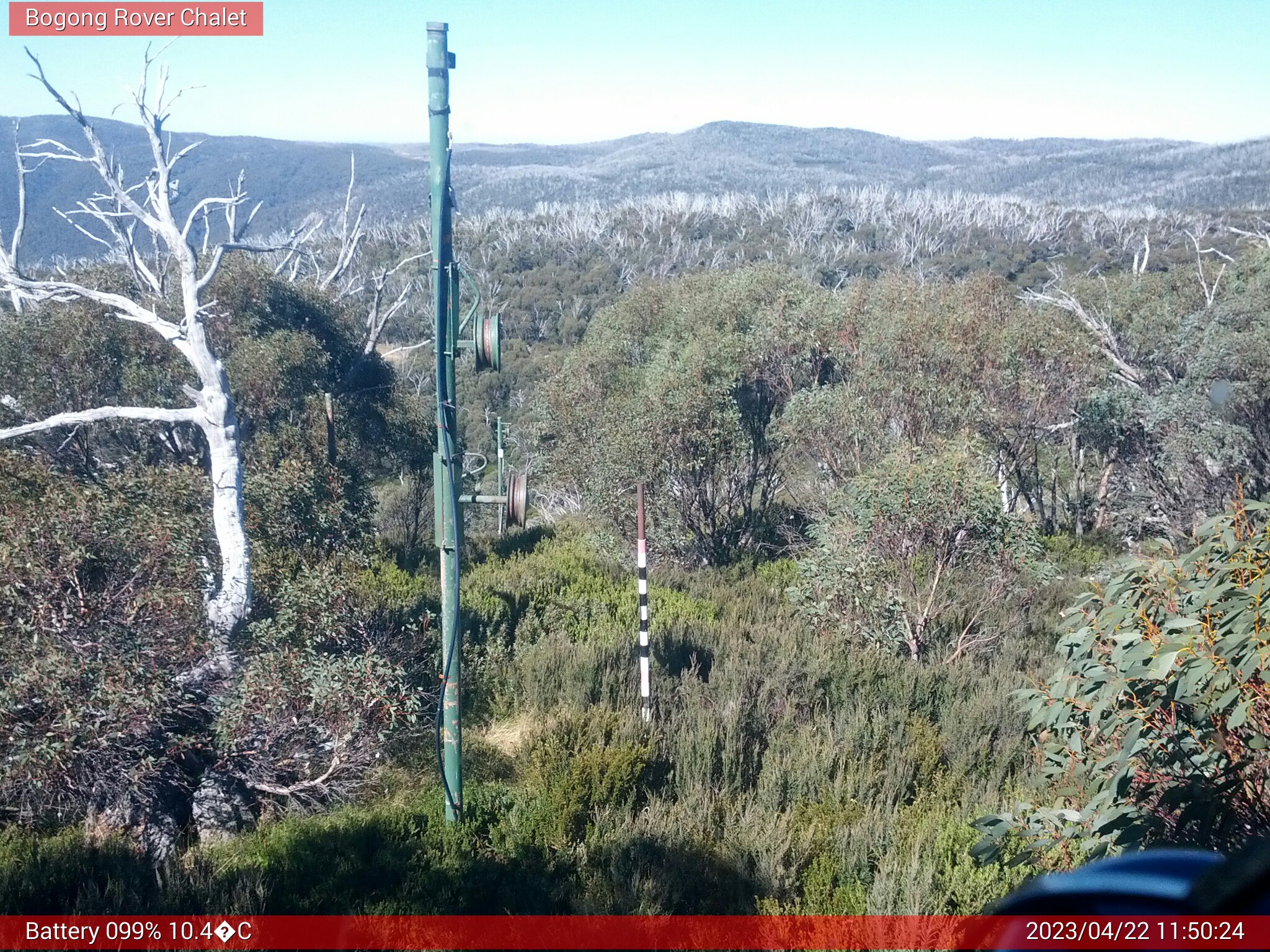 Bogong Web Cam 11:50am Saturday 22nd of April 2023