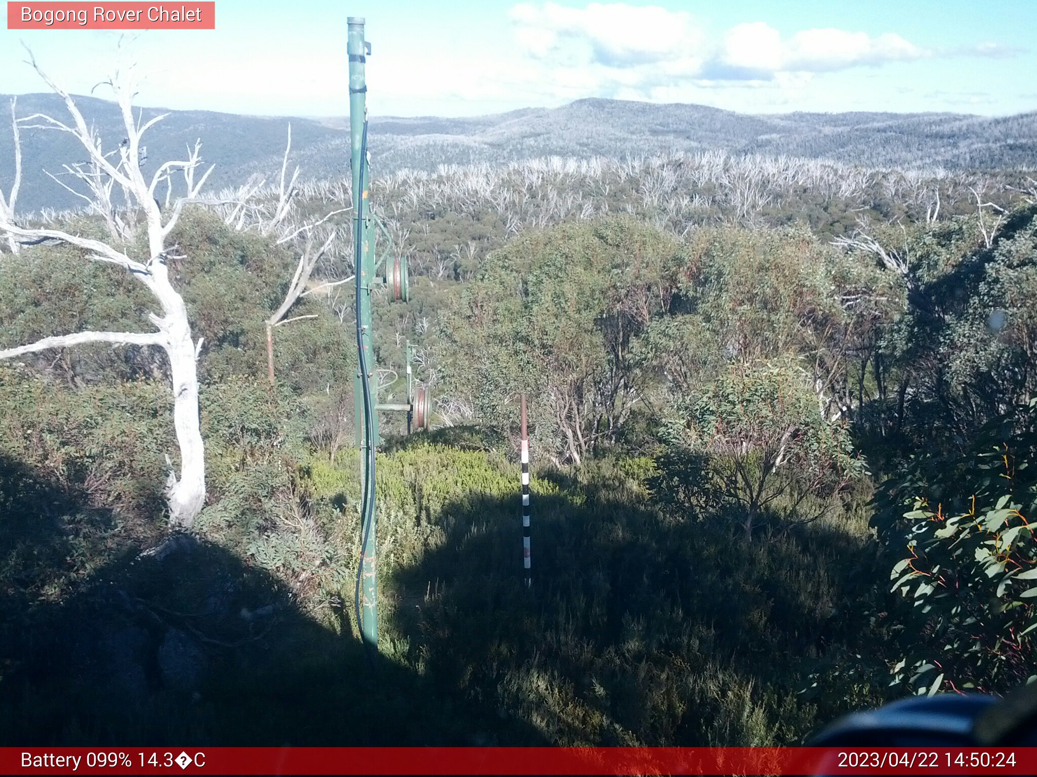 Bogong Web Cam 2:50pm Saturday 22nd of April 2023