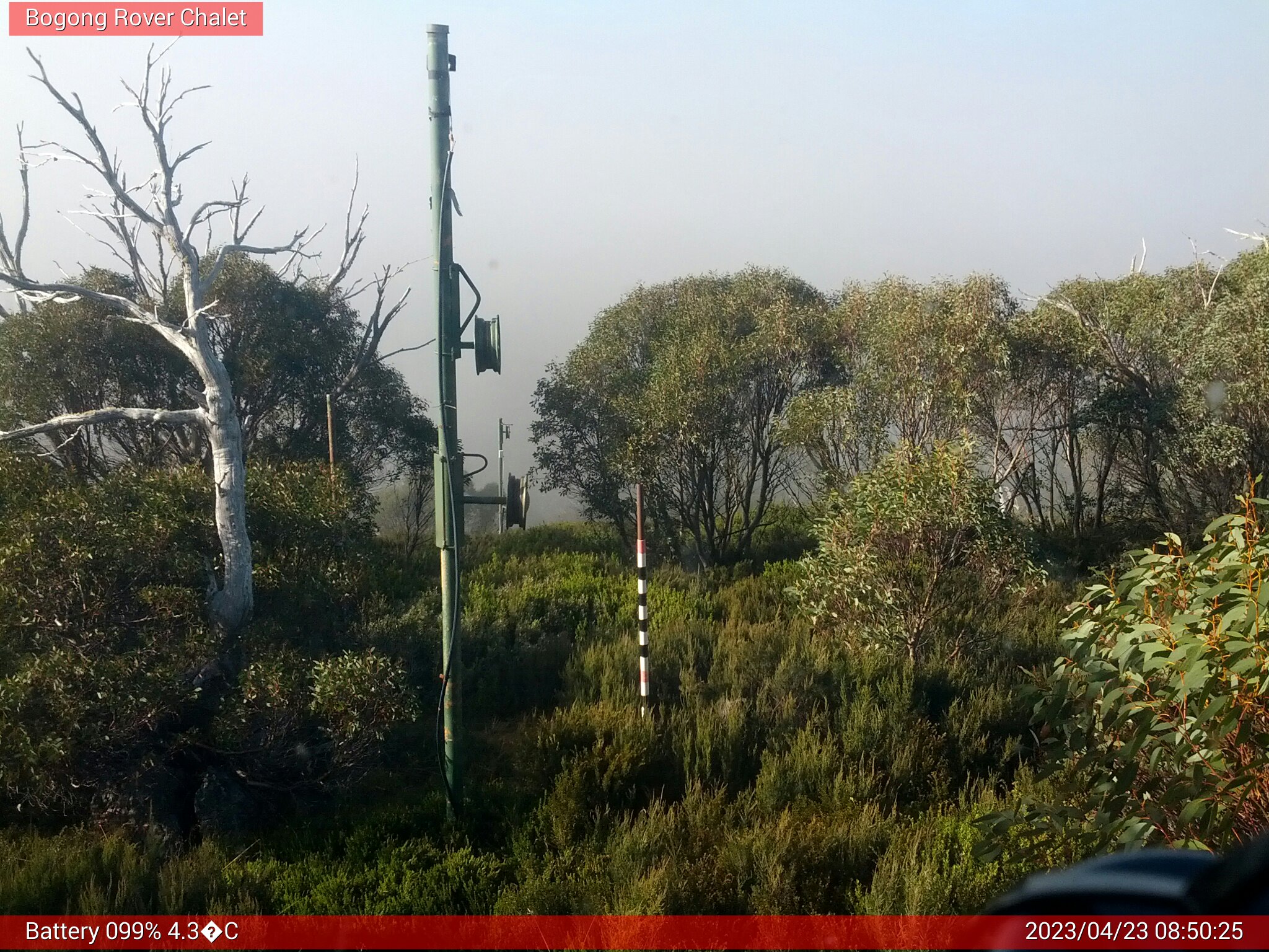 Bogong Web Cam 8:50am Sunday 23rd of April 2023