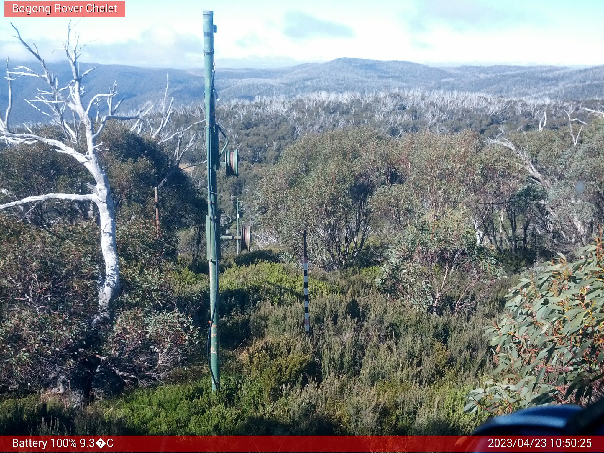 Bogong Web Cam 10:50am Sunday 23rd of April 2023