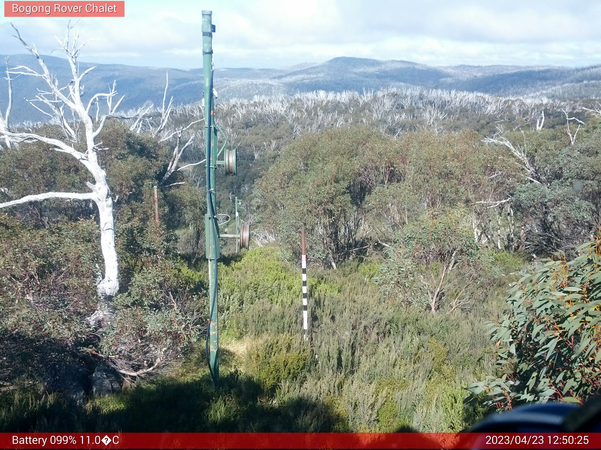 Bogong Web Cam 12:50pm Sunday 23rd of April 2023