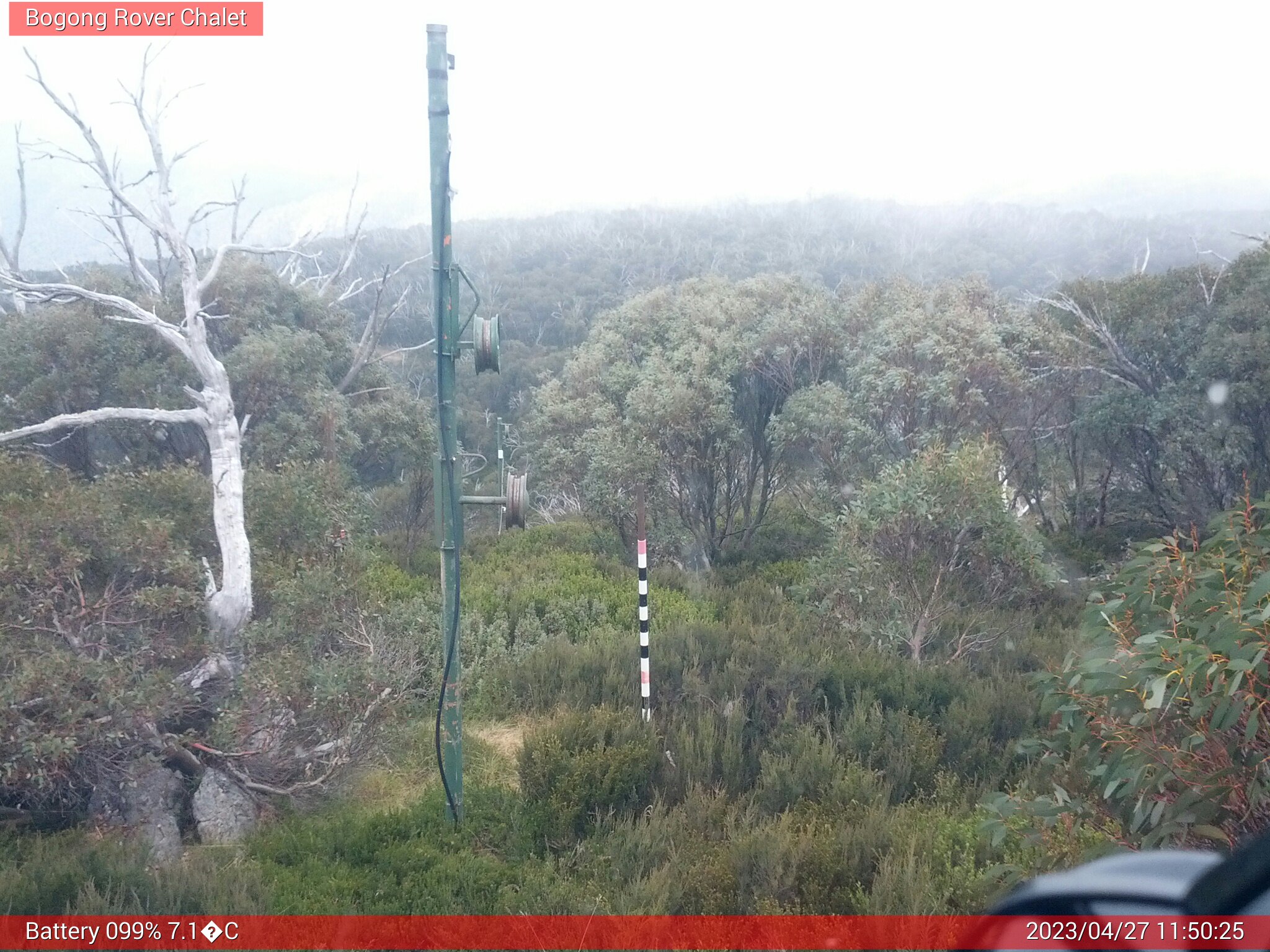 Bogong Web Cam 11:50am Thursday 27th of April 2023