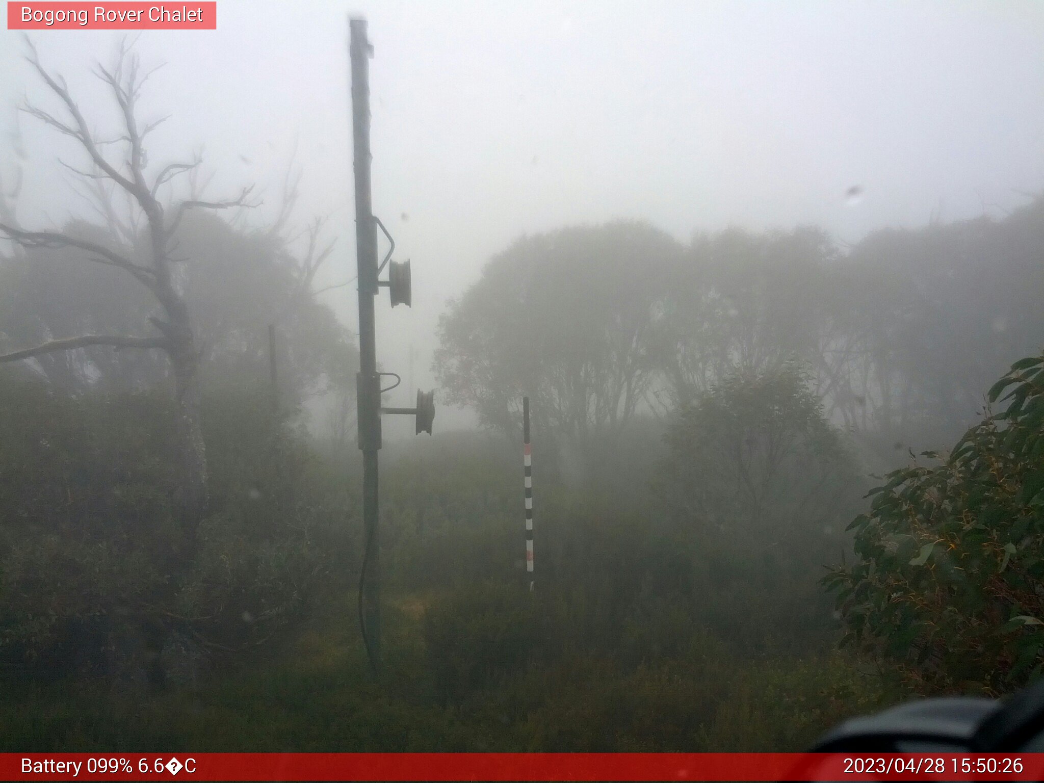 Bogong Web Cam 3:50pm Friday 28th of April 2023