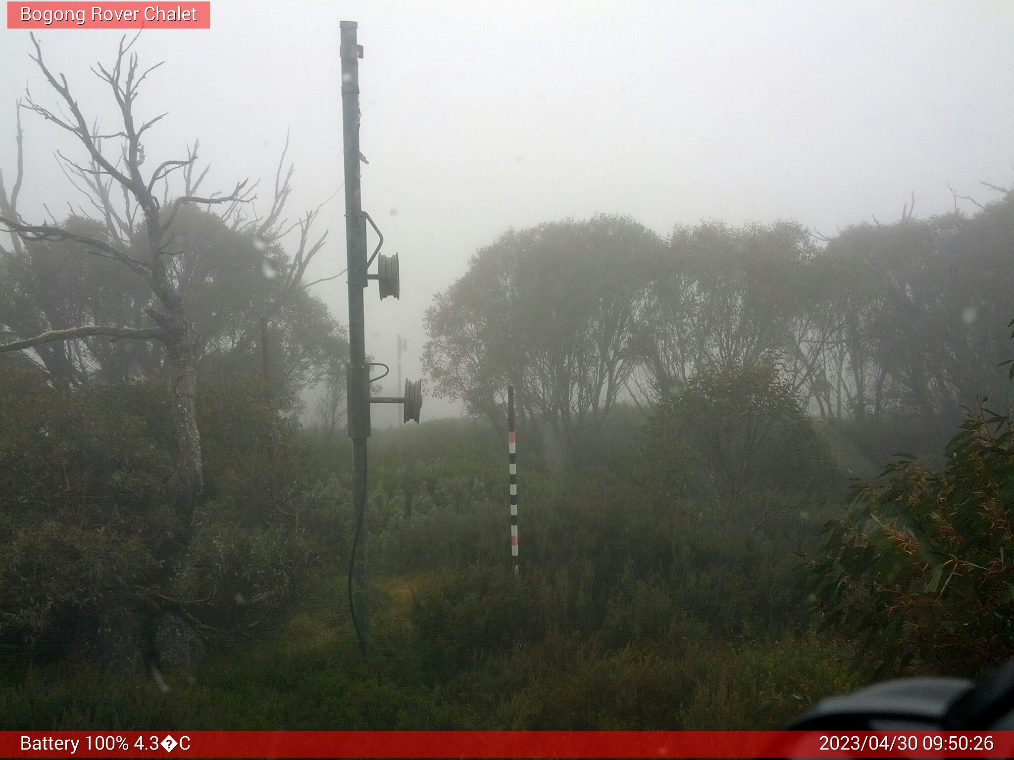 Bogong Web Cam 9:50am Sunday 30th of April 2023