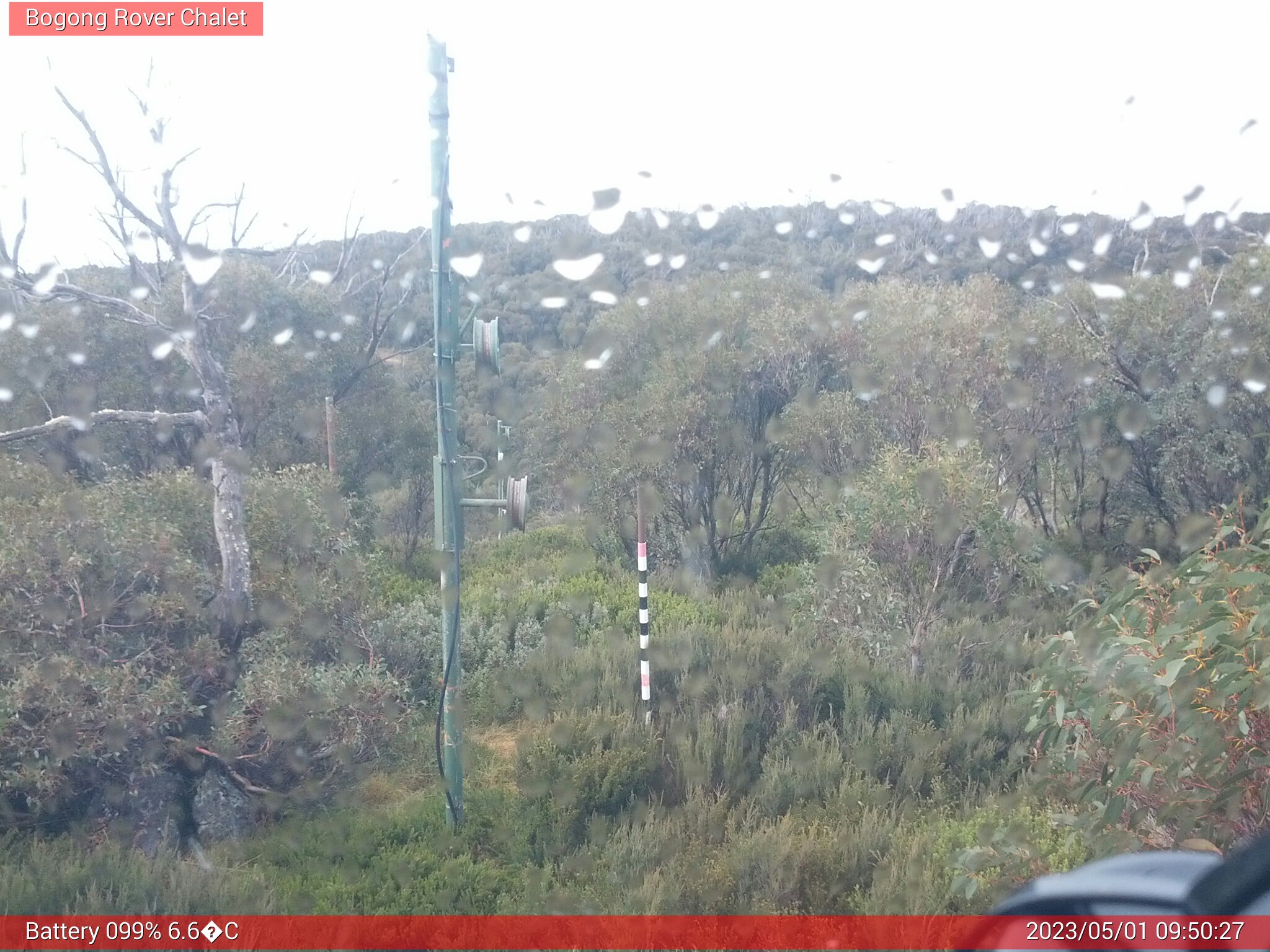 Bogong Web Cam 9:50am Monday 1st of May 2023