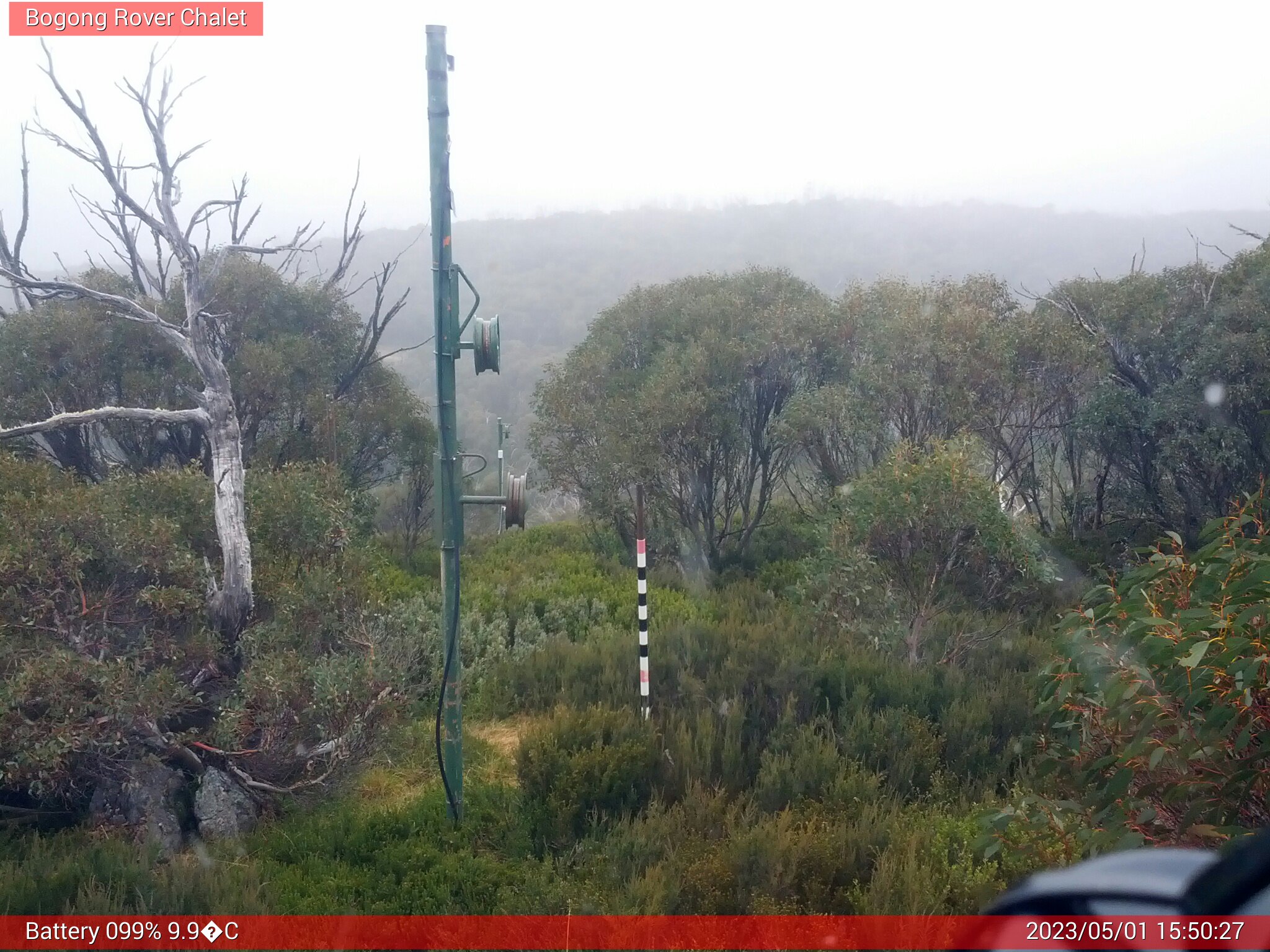 Bogong Web Cam 3:50pm Monday 1st of May 2023