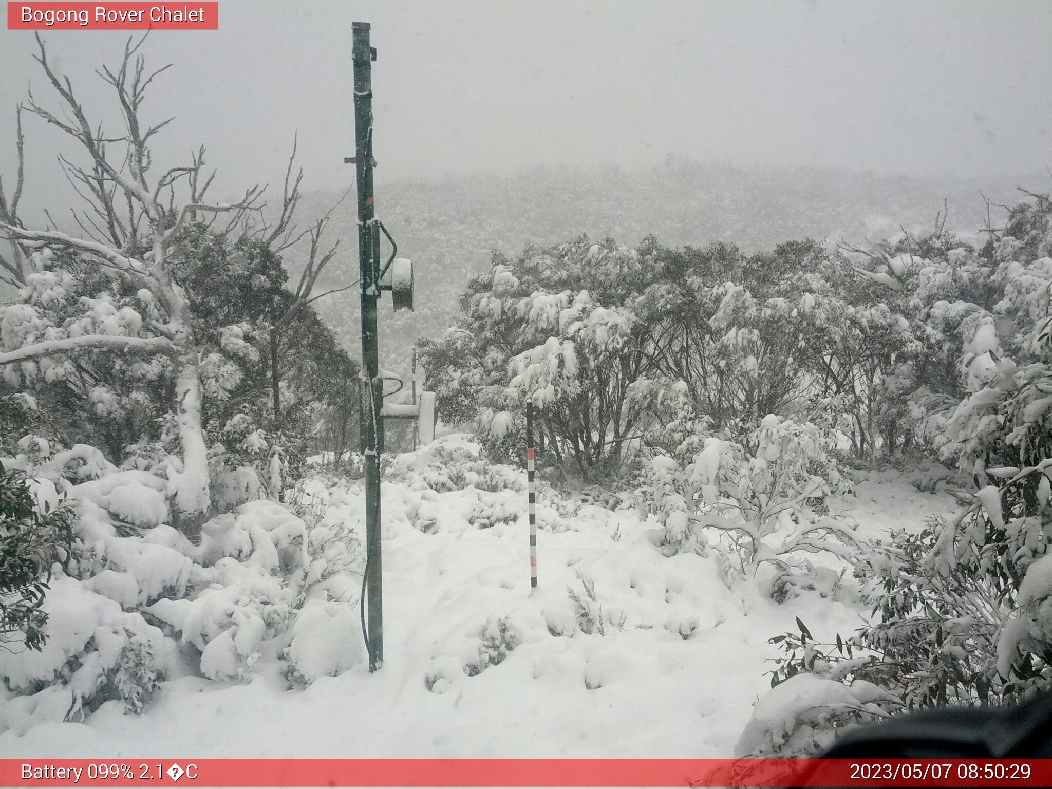 Bogong Web Cam 8:50am Sunday 7th of May 2023