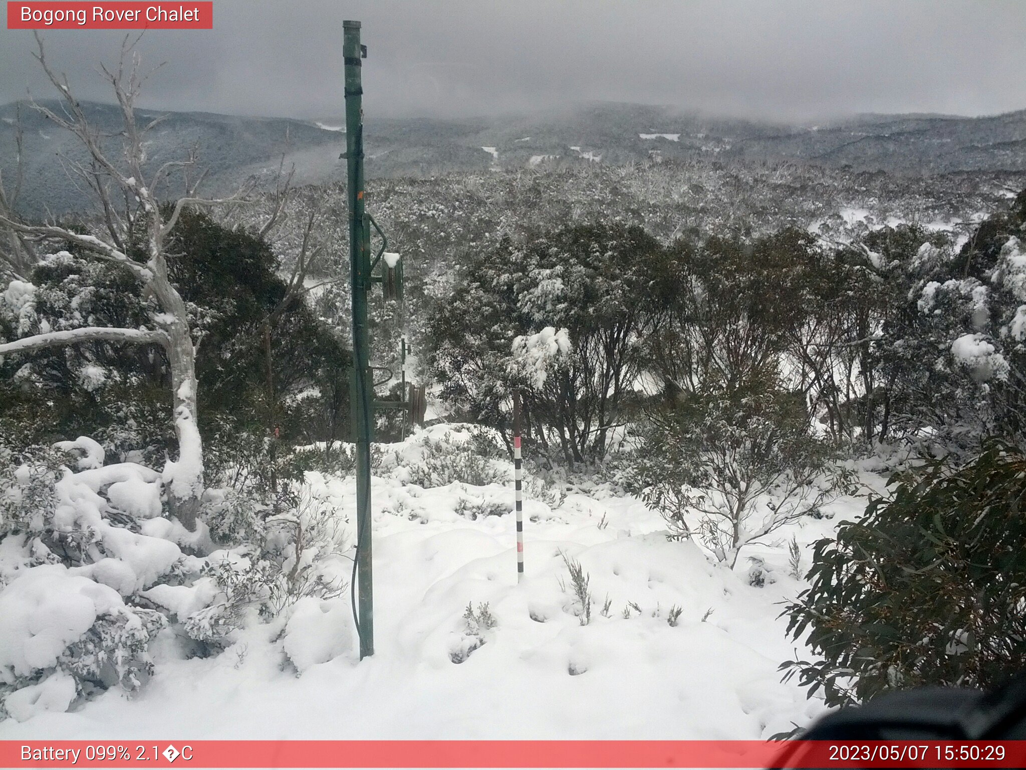 Bogong Web Cam 3:50pm Sunday 7th of May 2023