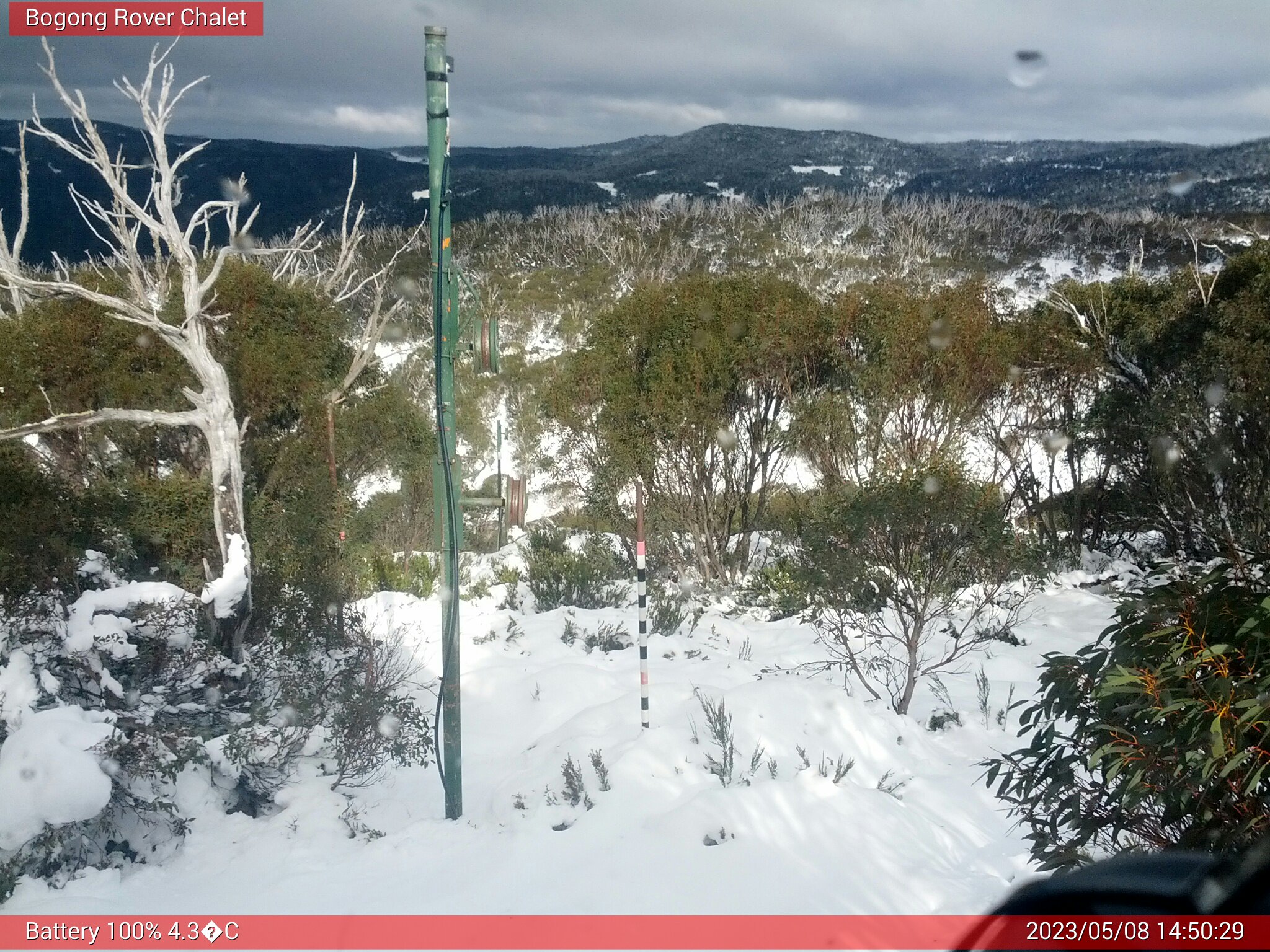 Bogong Web Cam 2:50pm Monday 8th of May 2023