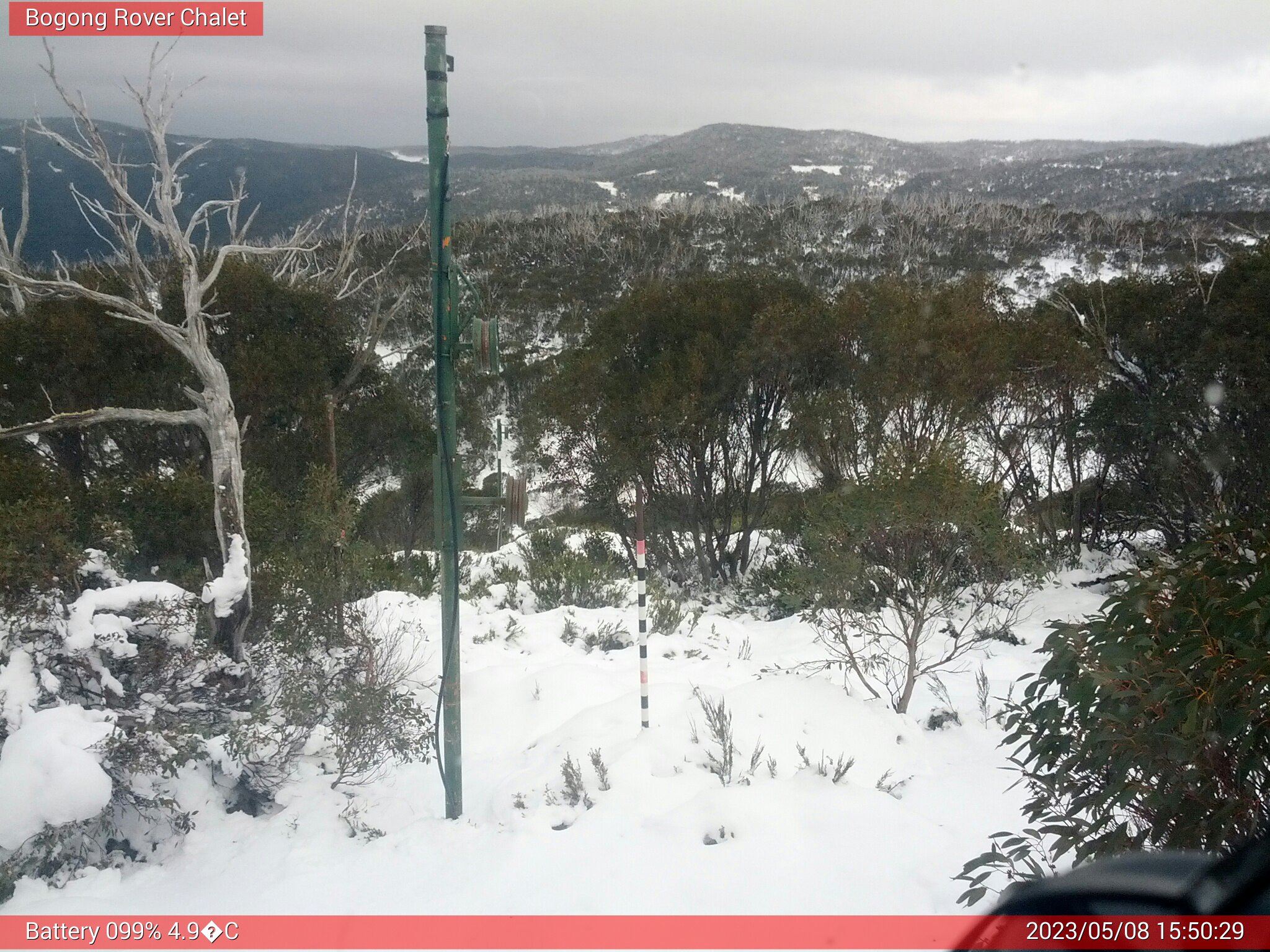 Bogong Web Cam 3:50pm Monday 8th of May 2023