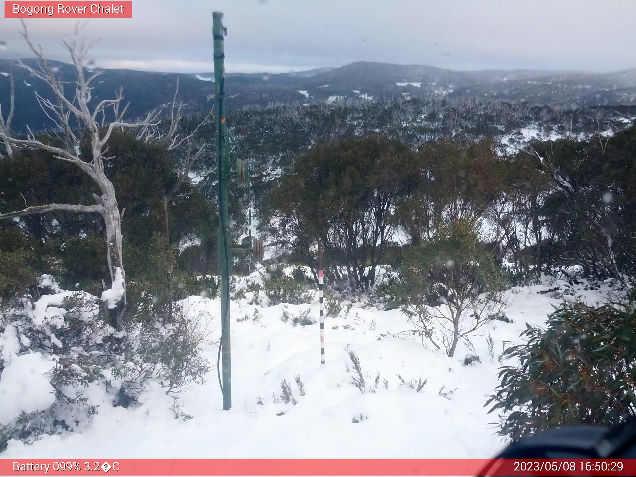 Bogong Web Cam 4:50pm Monday 8th of May 2023