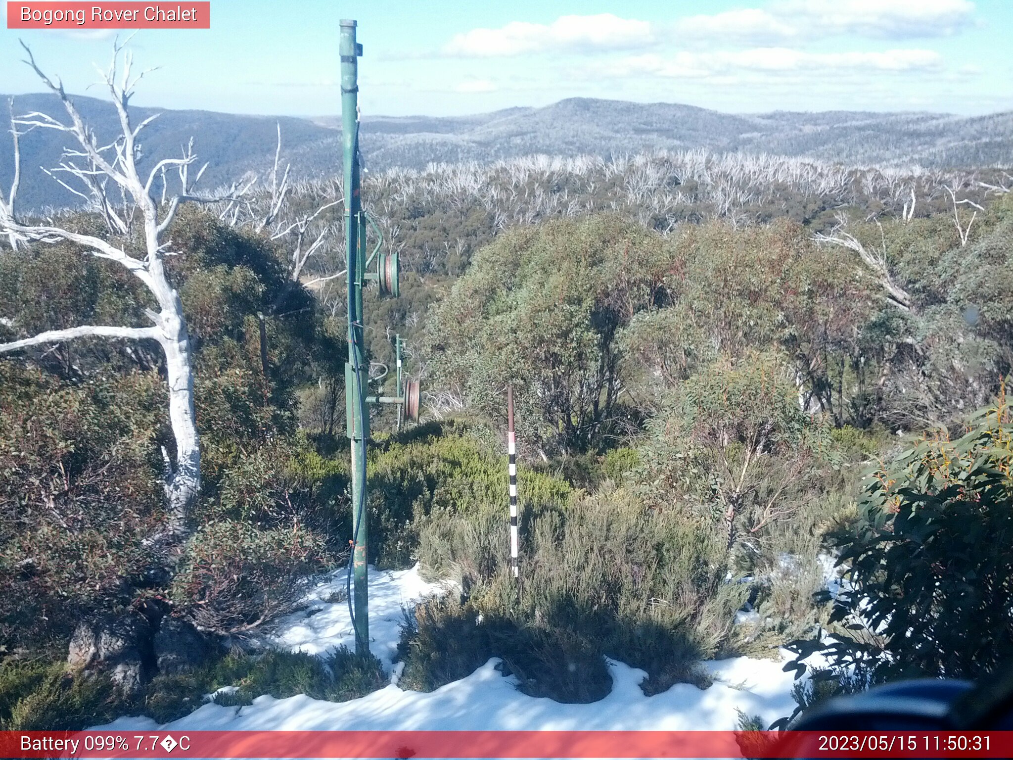 Bogong Web Cam 11:50am Monday 15th of May 2023