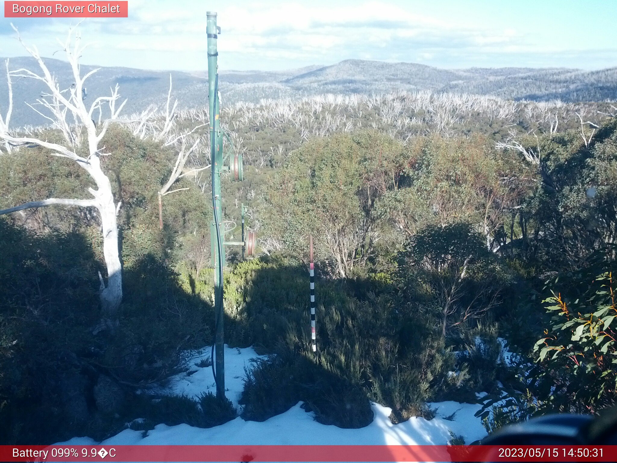 Bogong Web Cam 2:50pm Monday 15th of May 2023