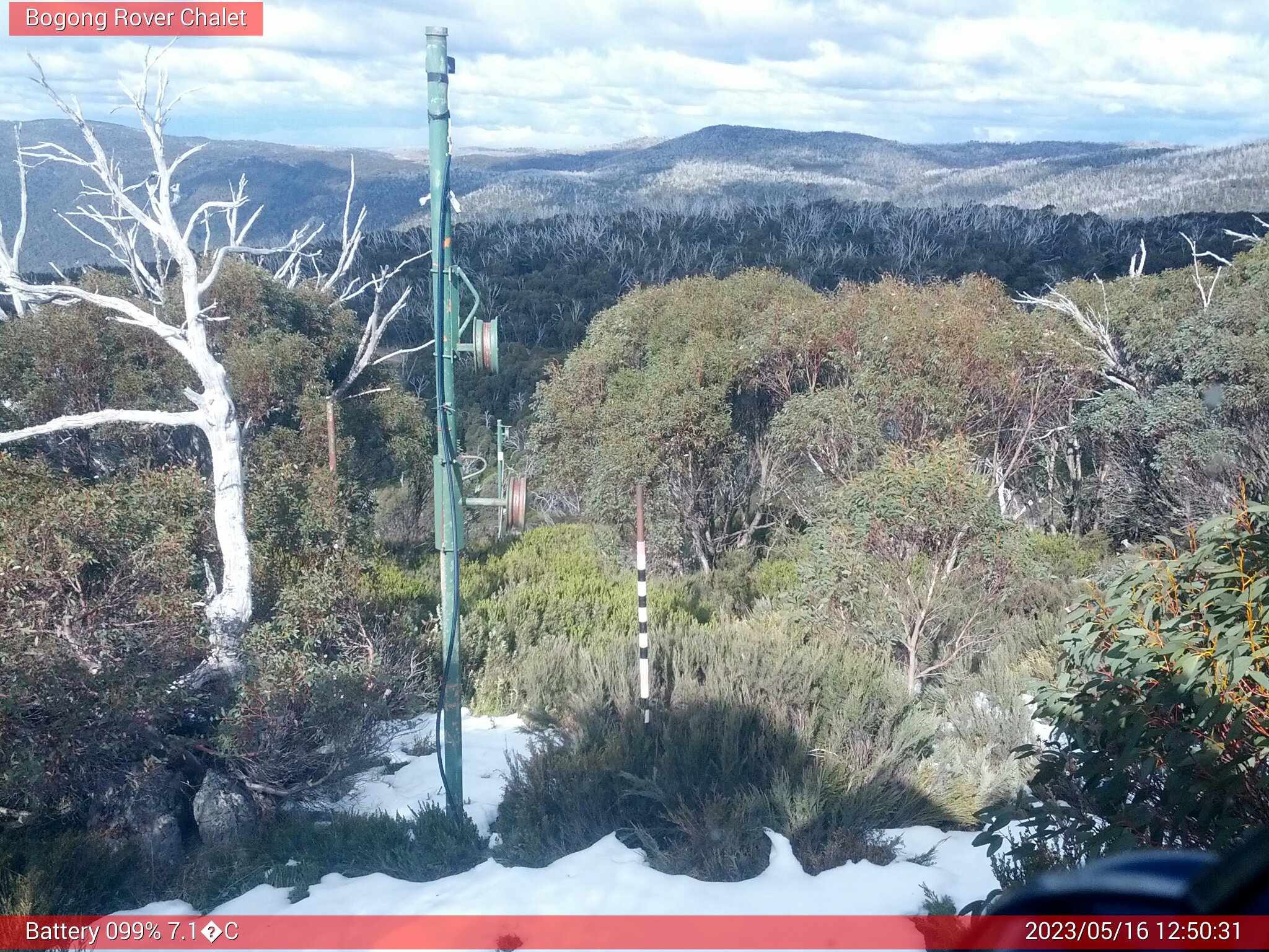 Bogong Web Cam 12:50pm Tuesday 16th of May 2023