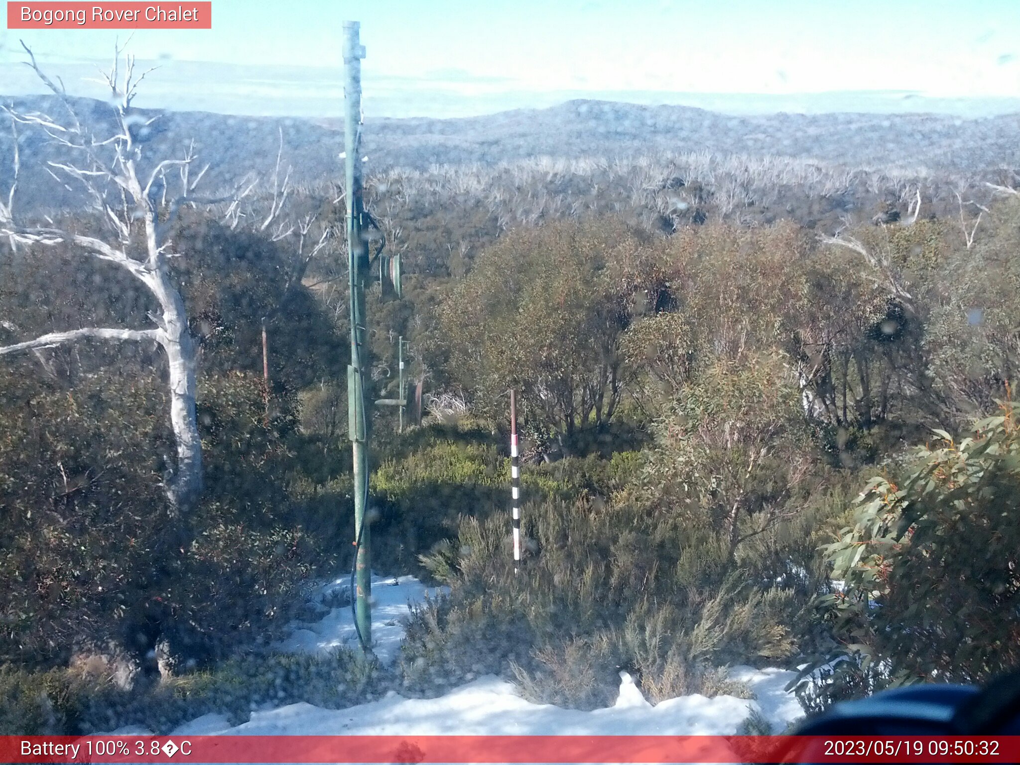 Bogong Web Cam 9:50am Friday 19th of May 2023