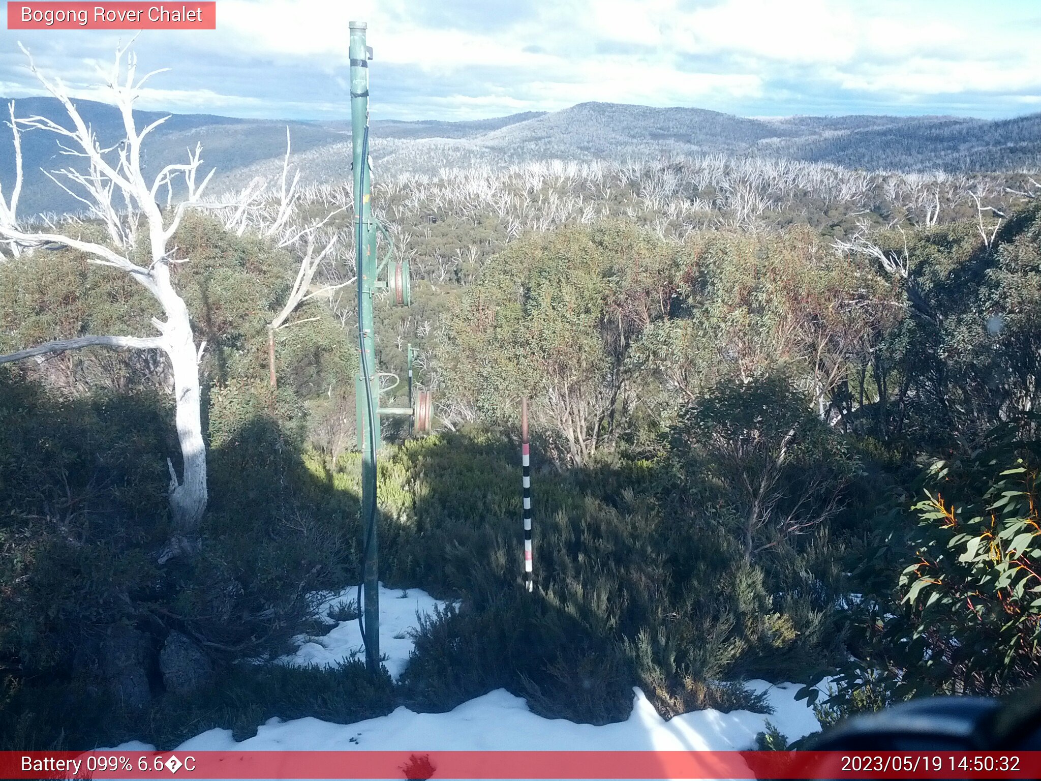 Bogong Web Cam 2:50pm Friday 19th of May 2023