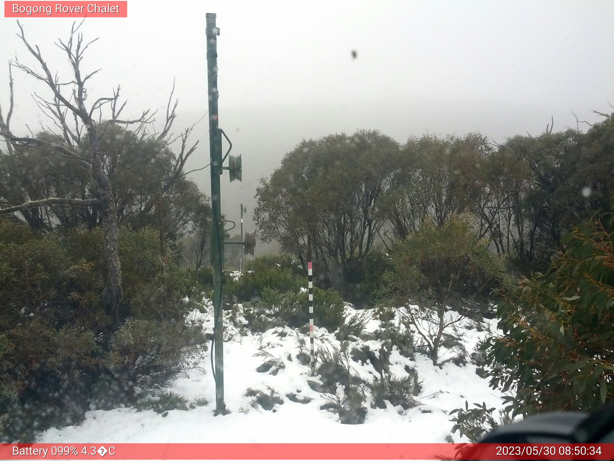 Bogong Web Cam 8:50am Tuesday 30th of May 2023