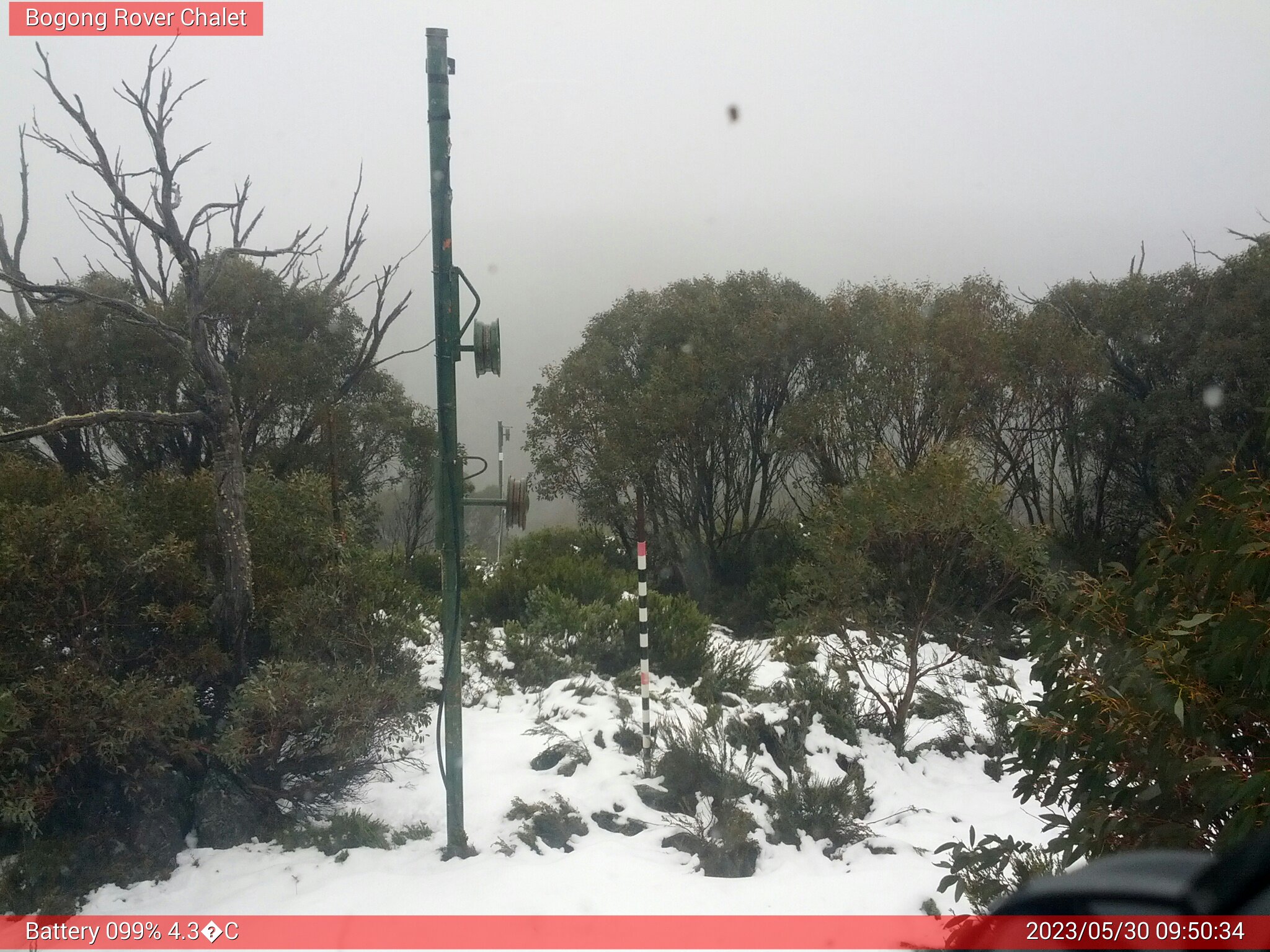 Bogong Web Cam 9:50am Tuesday 30th of May 2023