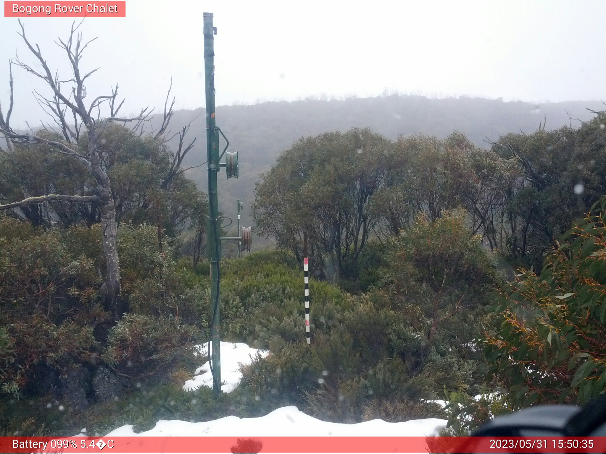 Bogong Web Cam 3:50pm Wednesday 31st of May 2023