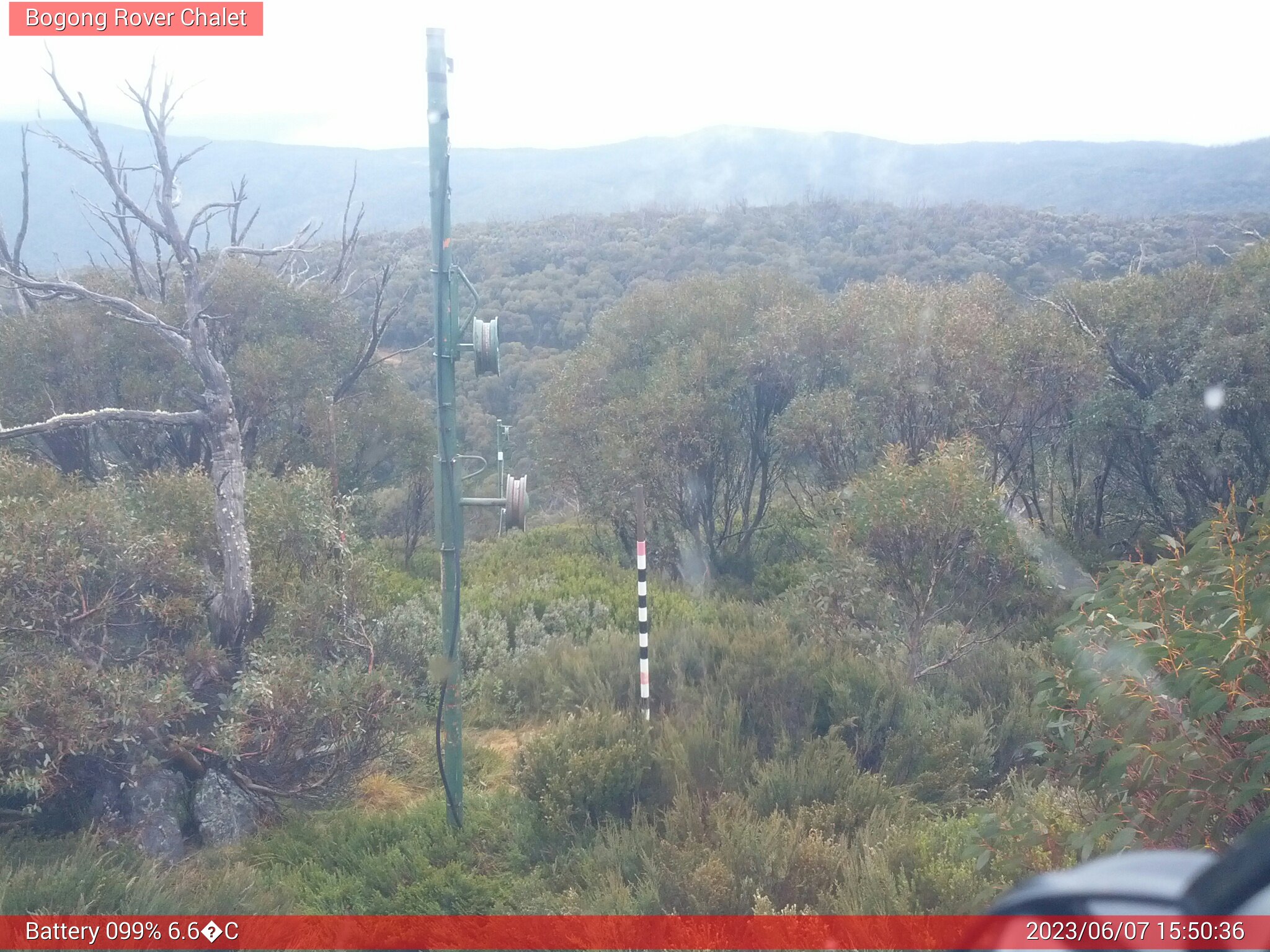 Bogong Web Cam 3:50pm Wednesday 7th of June 2023