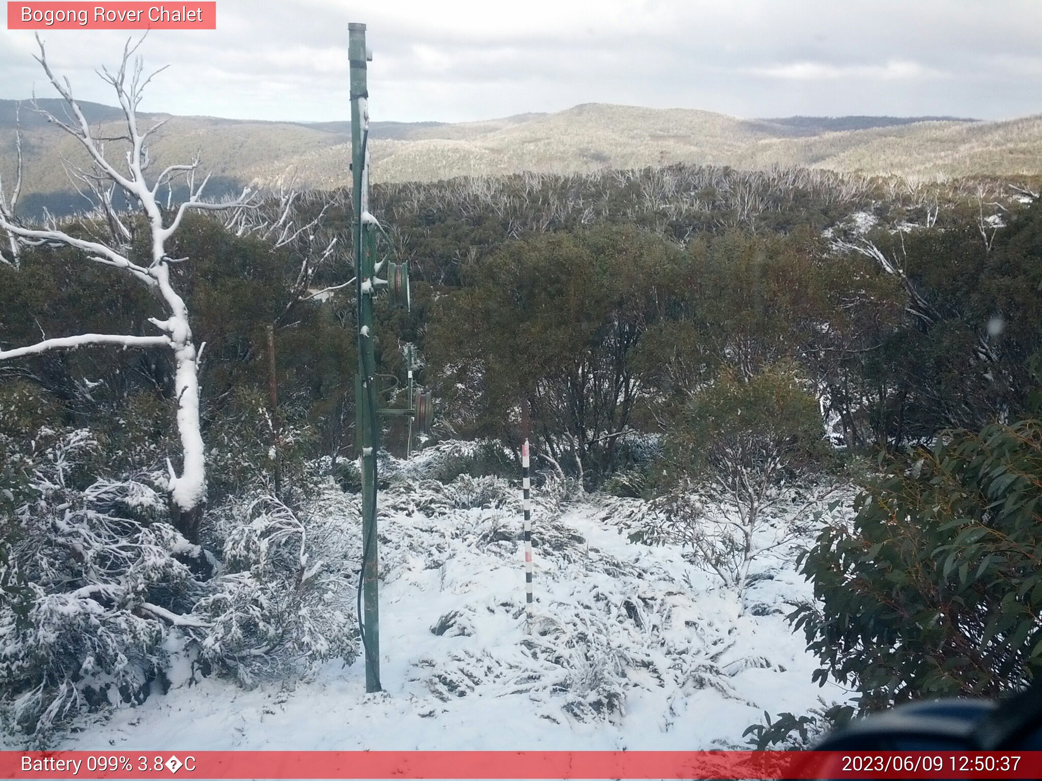 Bogong Web Cam 12:50pm Friday 9th of June 2023