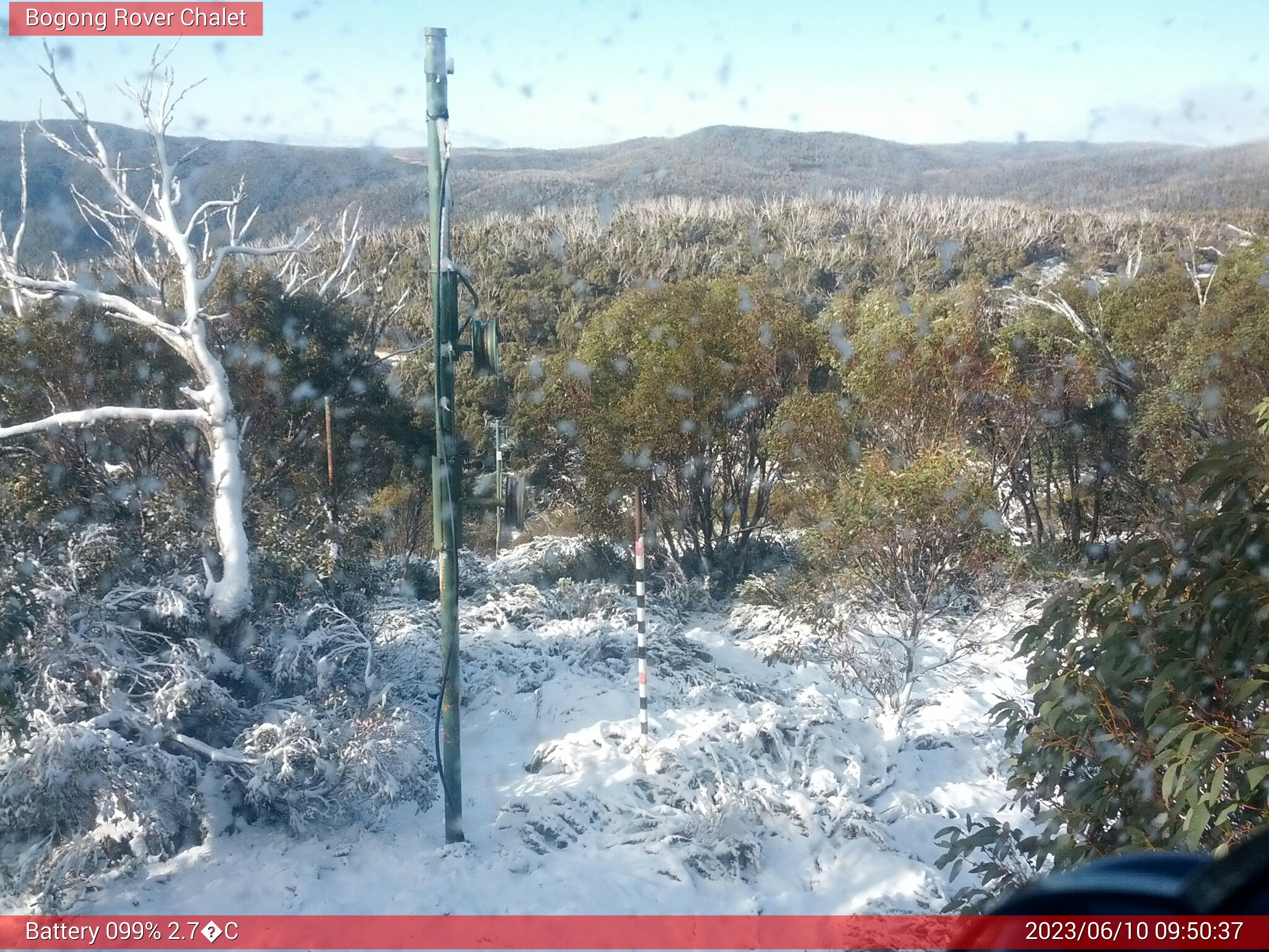 Bogong Web Cam 9:50am Saturday 10th of June 2023